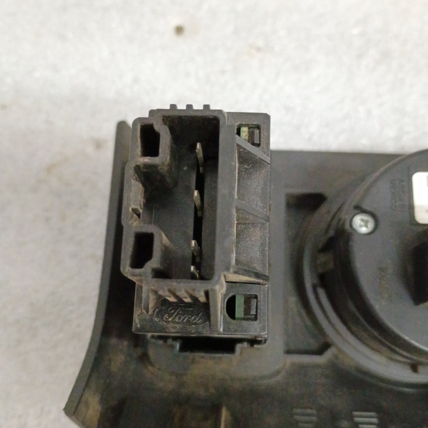 08-10 Headlight Panel w/ Switch & Dimmer (Used) OEM Ford F250 F350 Super Duty