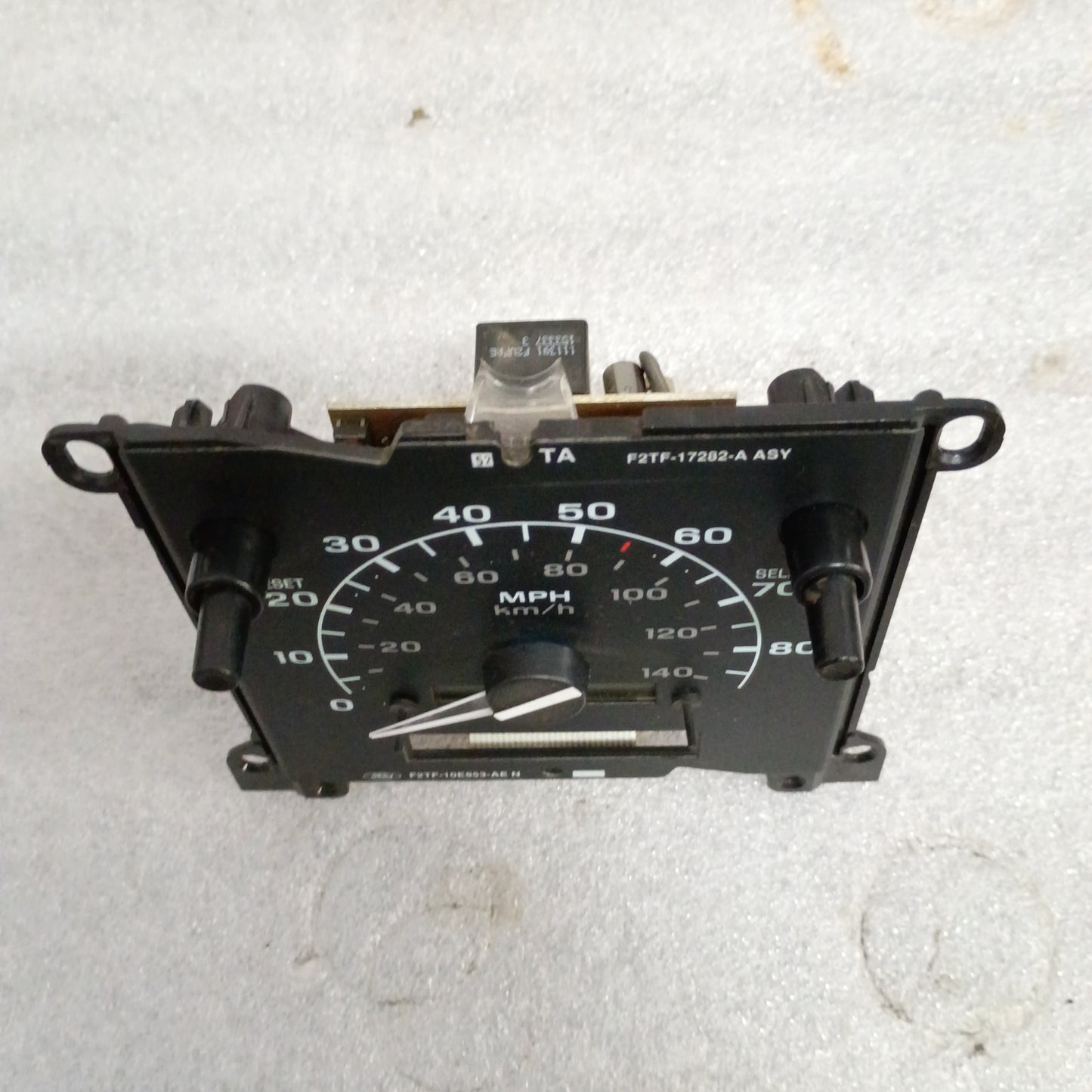 92-97 Speedometer 201K Miles (Used) Ford F150 F250 F350 Bronco OEM