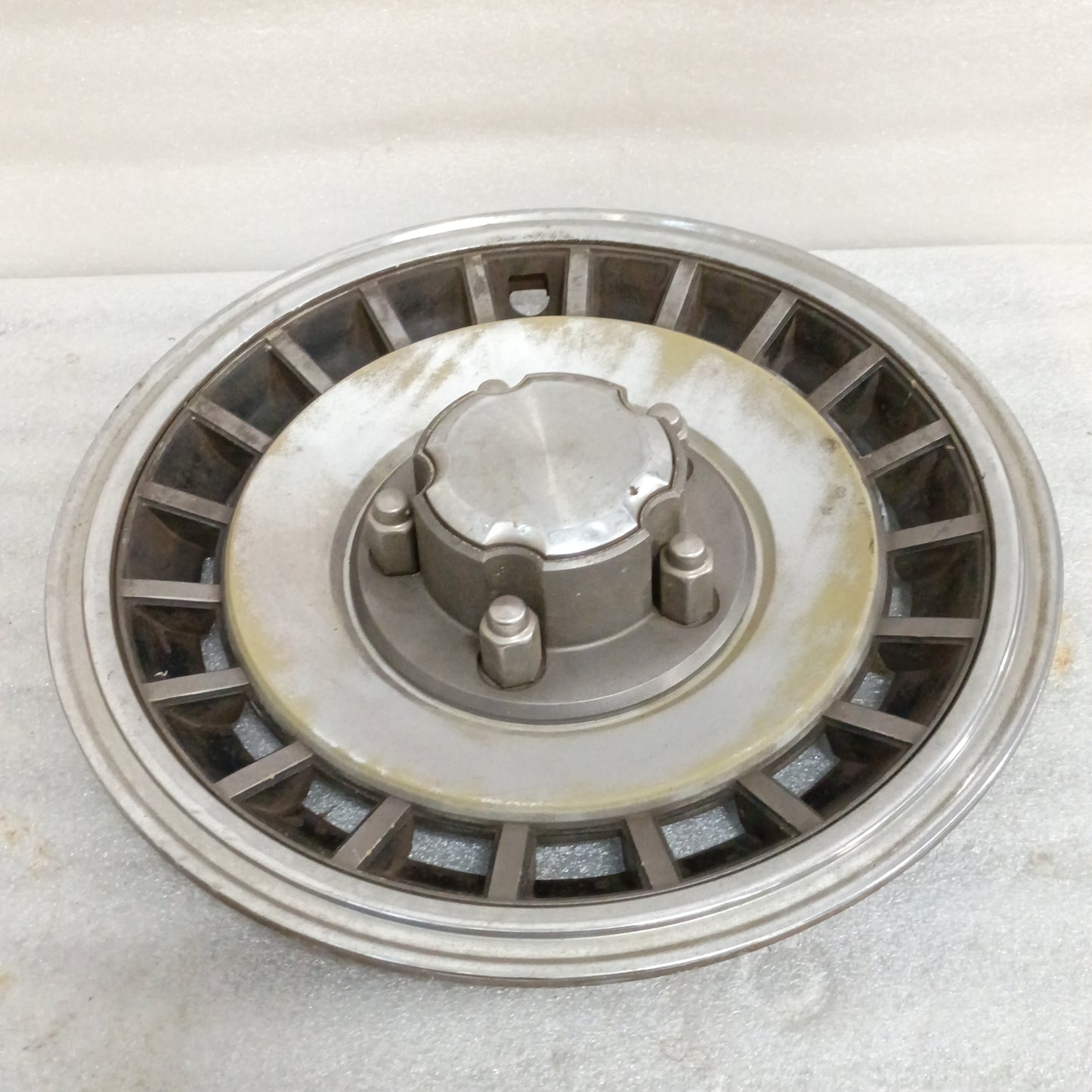 80-96 Wheel Cover Hubcap 15 (Used) F150 F100 Bronco OEM