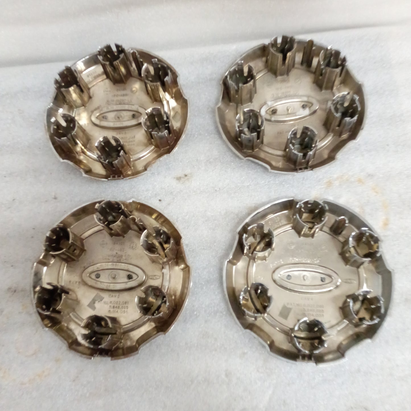 04-08 Center Caps Chrome Set of 4 Ford F150 OEM (Used) 4L34-1A096-DD 5L34-1A096-BA