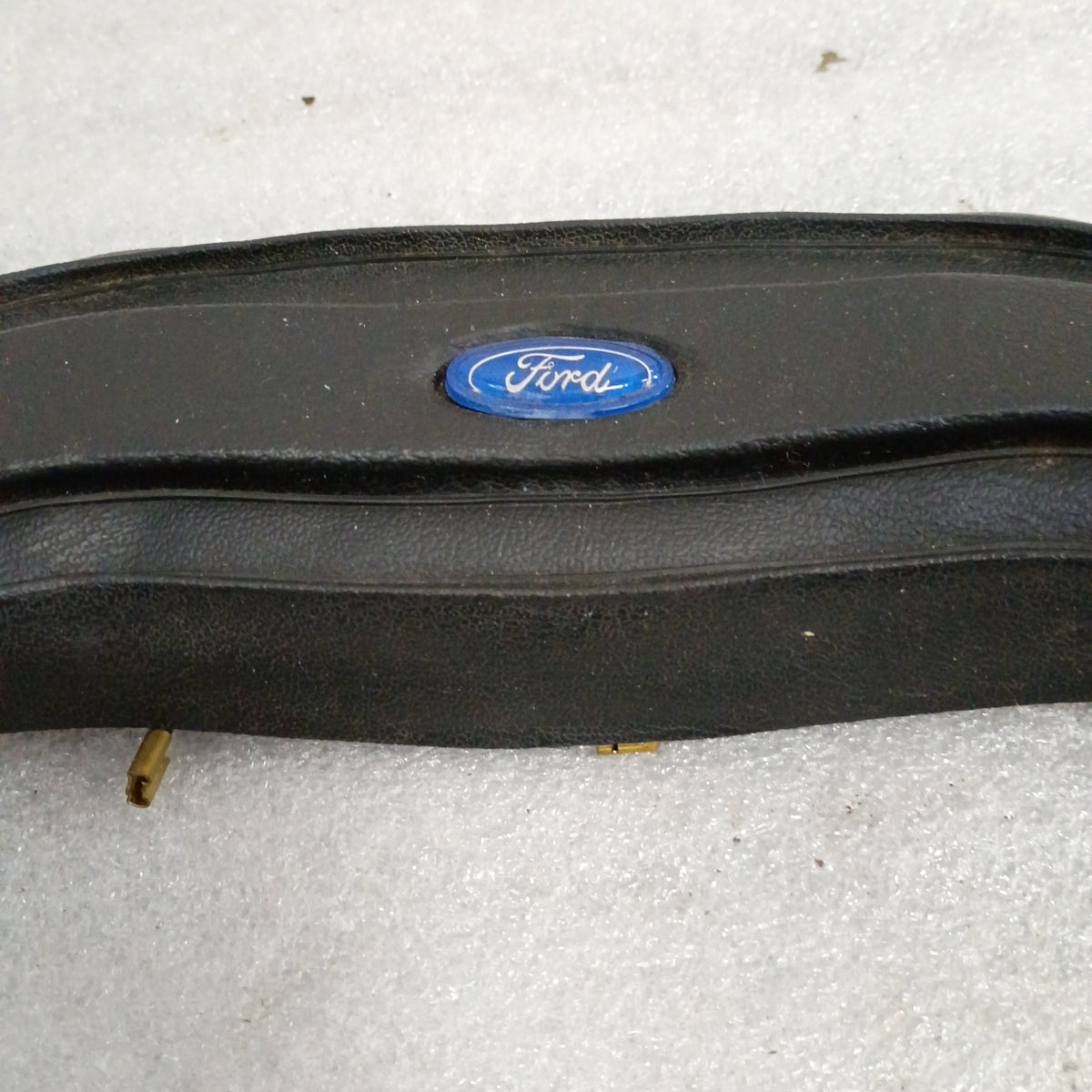 80-86 Steering Wheel Horn Button Black (Used) F150 F250 F350 Bronco OEM