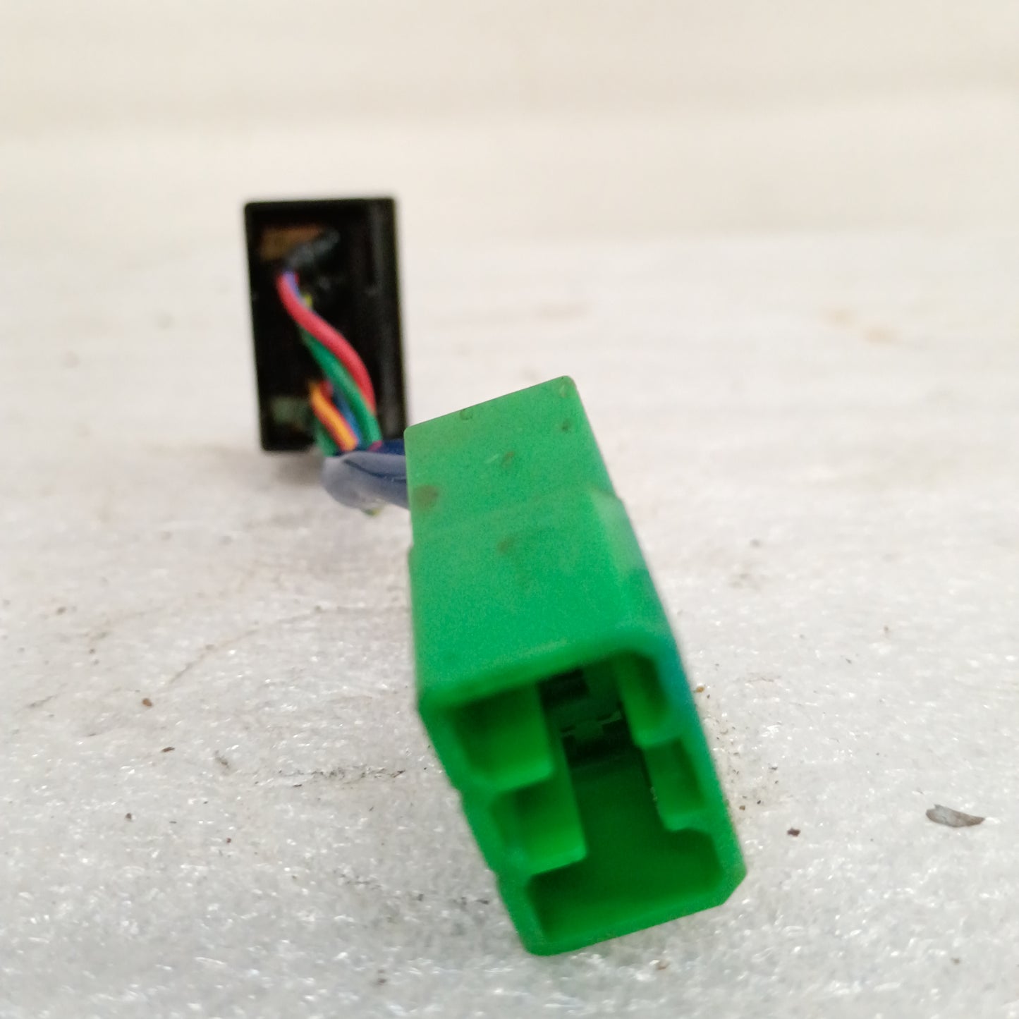 84-91 4Runner Rear/Tailgate Window Switch Green Connector (Used) Toyota OEM Genuine SR5 84810-89104