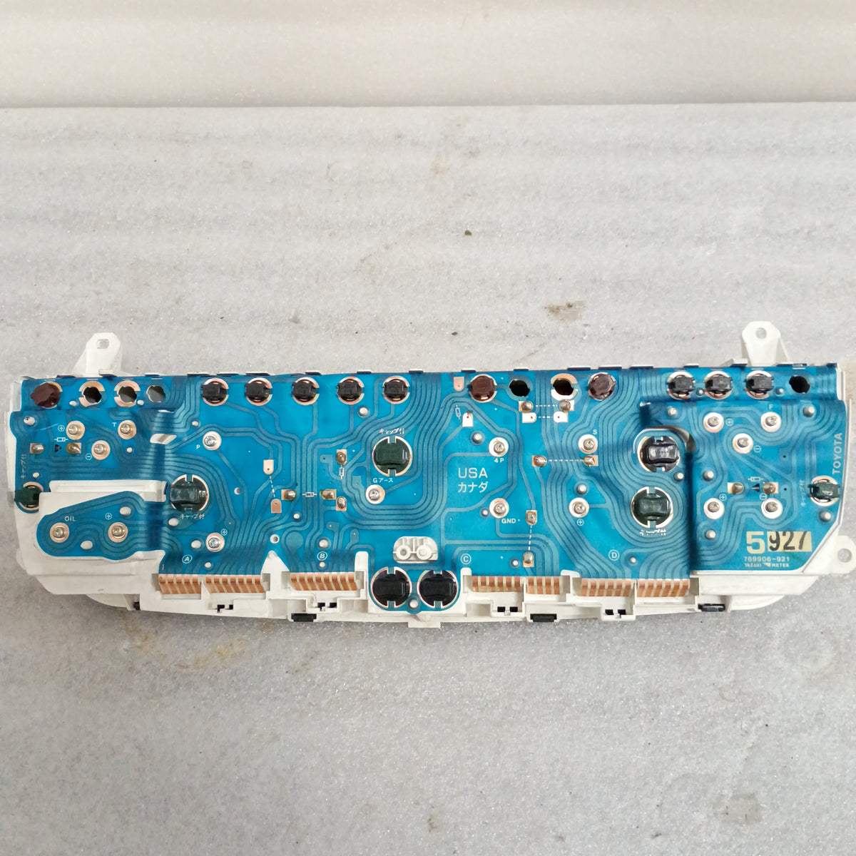 92-95 Toyota Gauge Cluster 186K Miles V6 Electronic Speedo (Used) 4Runner/Pickup