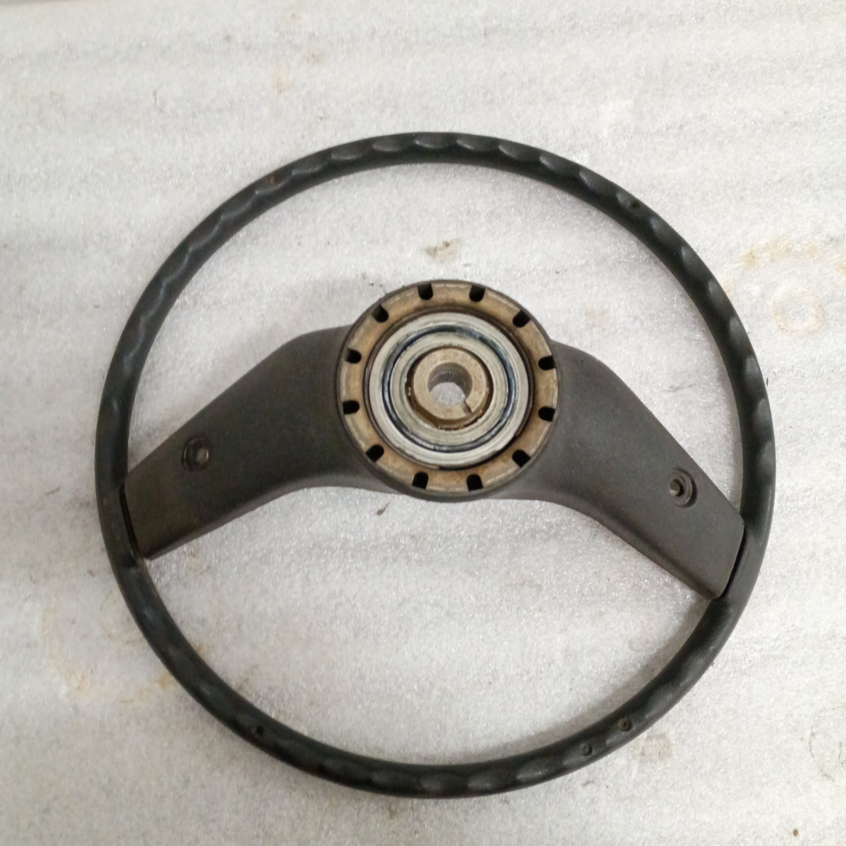 80-86 Skinny Steering - Excellent Condition - (Used) F150 F250 F350 Bronco OEM