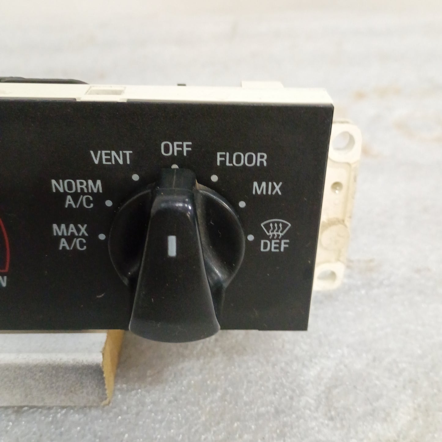 92-95 Heater / HVAC Control with AC (Used) Ford F150 F250 F350 Bronco