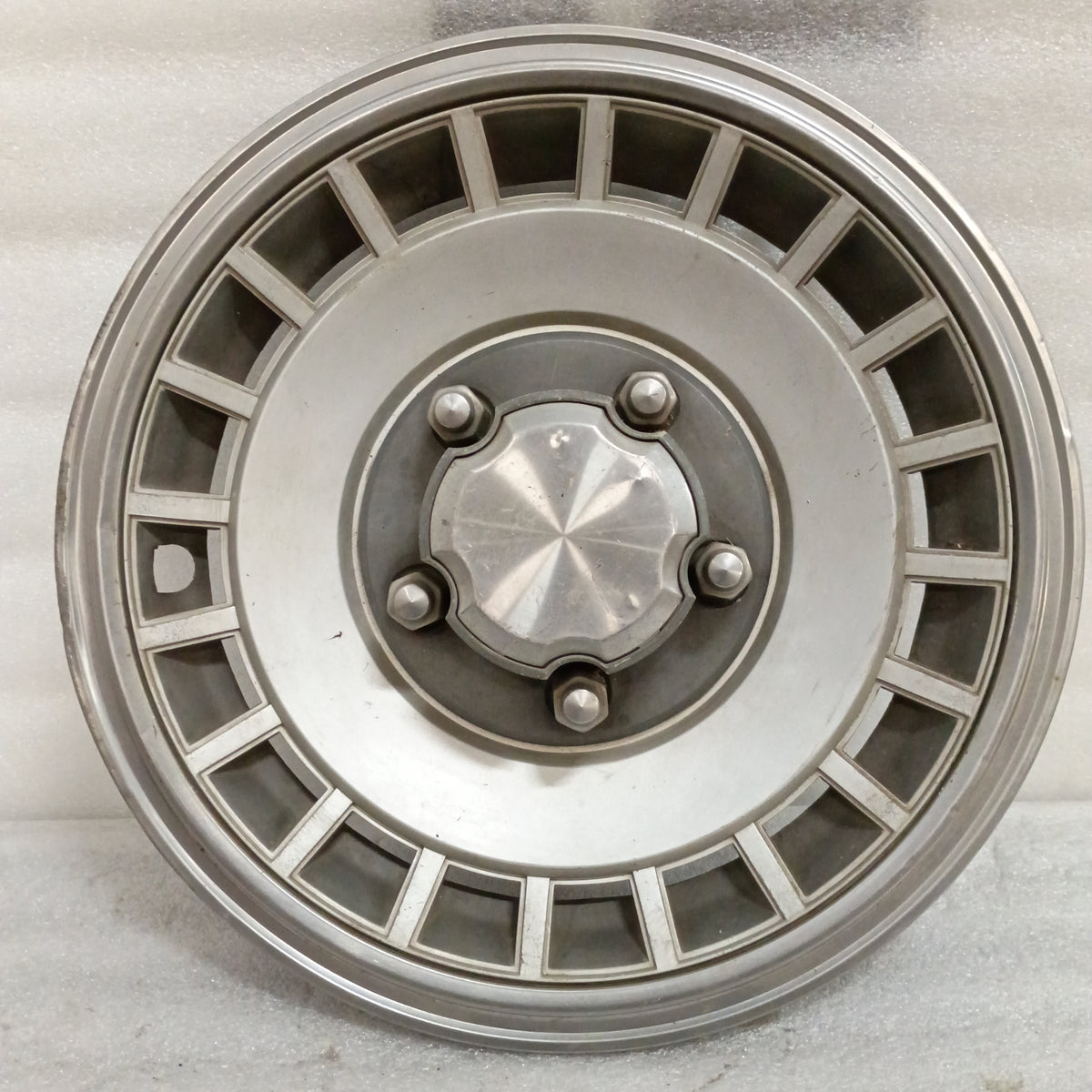 80-96 Wheel Cover Hubcap 15 (Used) F150 F100 Bronco OEM