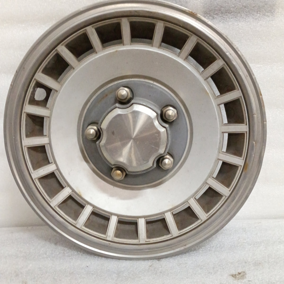 80-96 Wheel Cover Hubcap 15 (Used) F150 F100 Bronco OEM