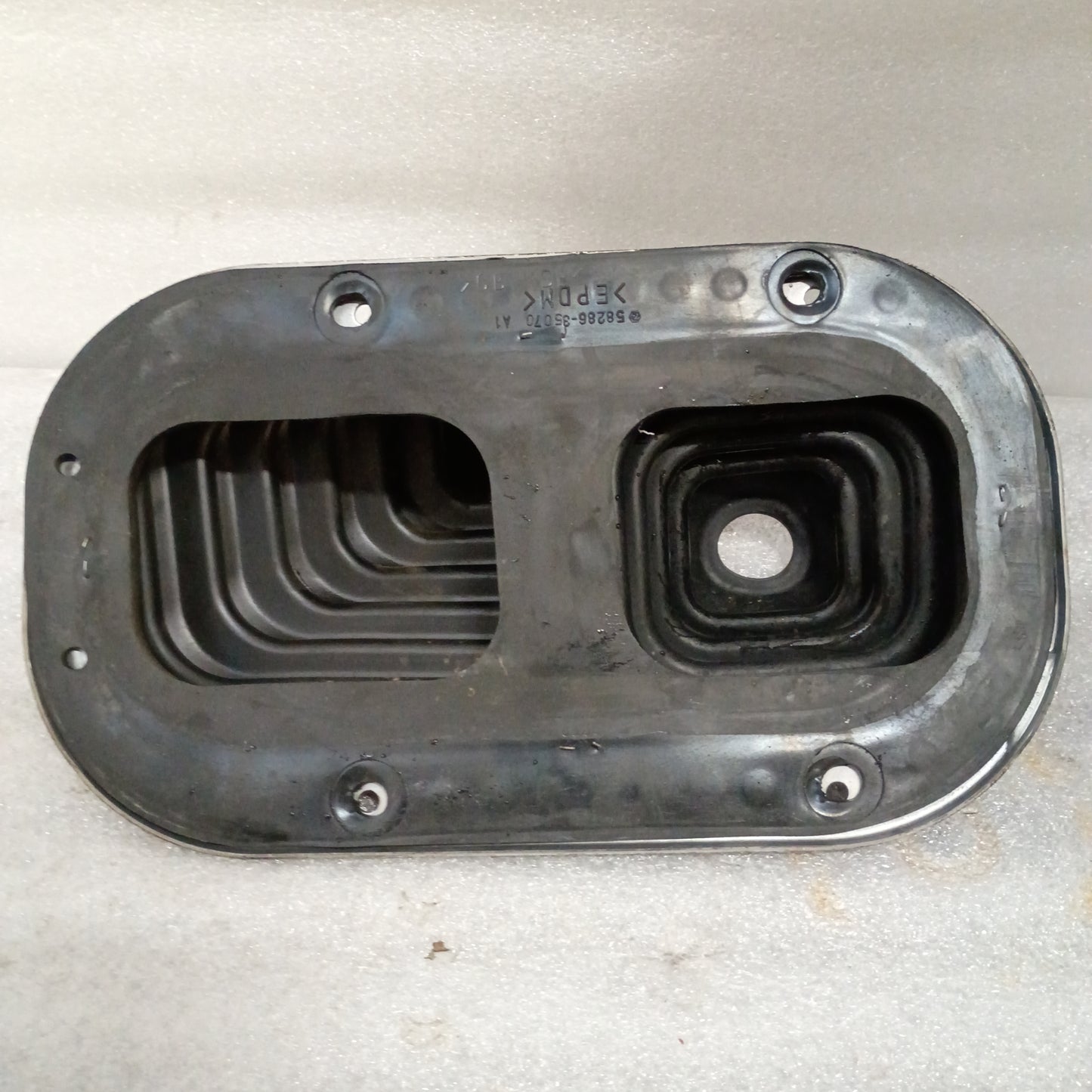 89-00 Rubber Shifter Boot Manual 4x4 (Used) Toyota Tacoma Pickup OEM