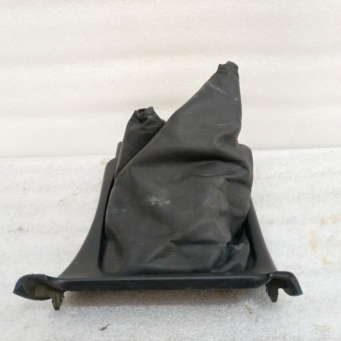 96-02 Black Leather Shifter Boot Manual 4x4 (Used) Toyota 4Runner OEM 58804-35060
