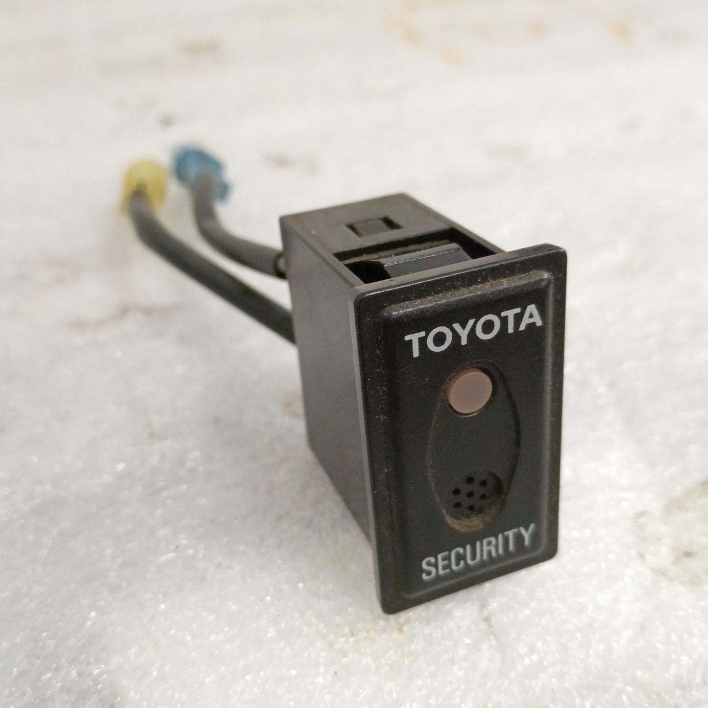 96-04 OEM Security Alarm Indicator (Used) Toyota Tacoma 4Runner Land Cruiser Tundra
