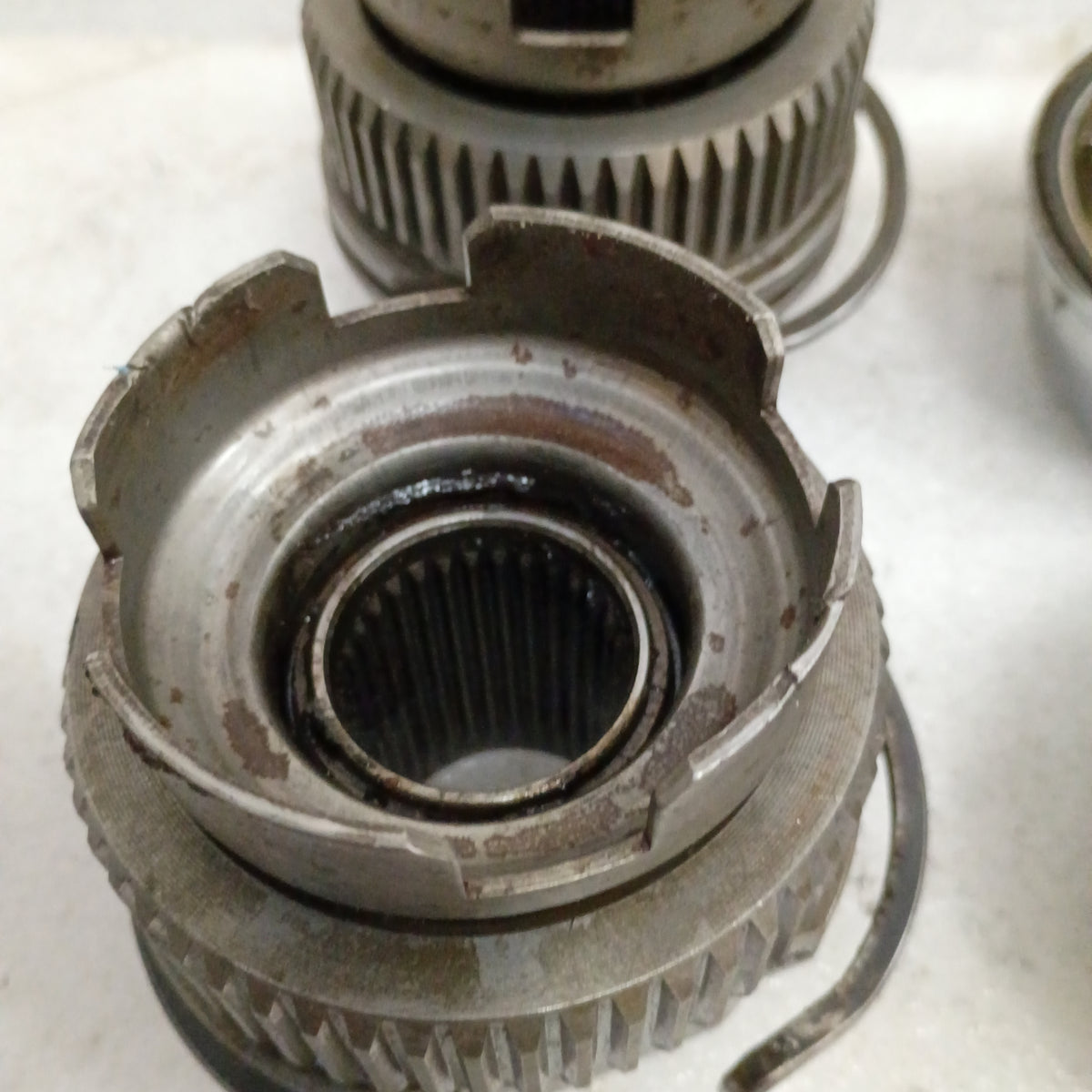 95-97 Automatic Locking Hubs Pair Dana 60 50 IFS 5 Bolt (Used) Ford F250 F350