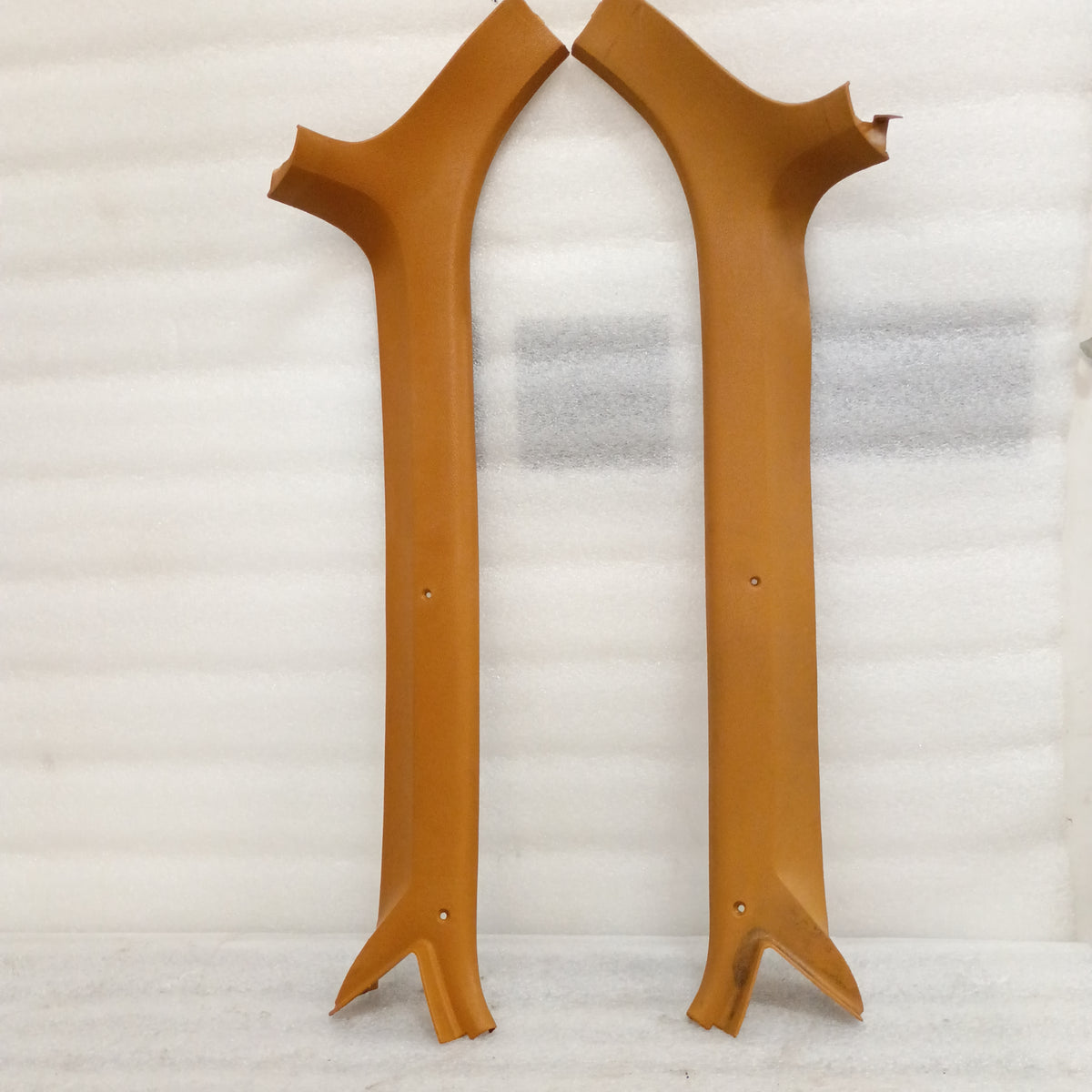 80-86 Caramel/Tan A Pillar Trim Set (Used) F150 F250 F350 Bronco