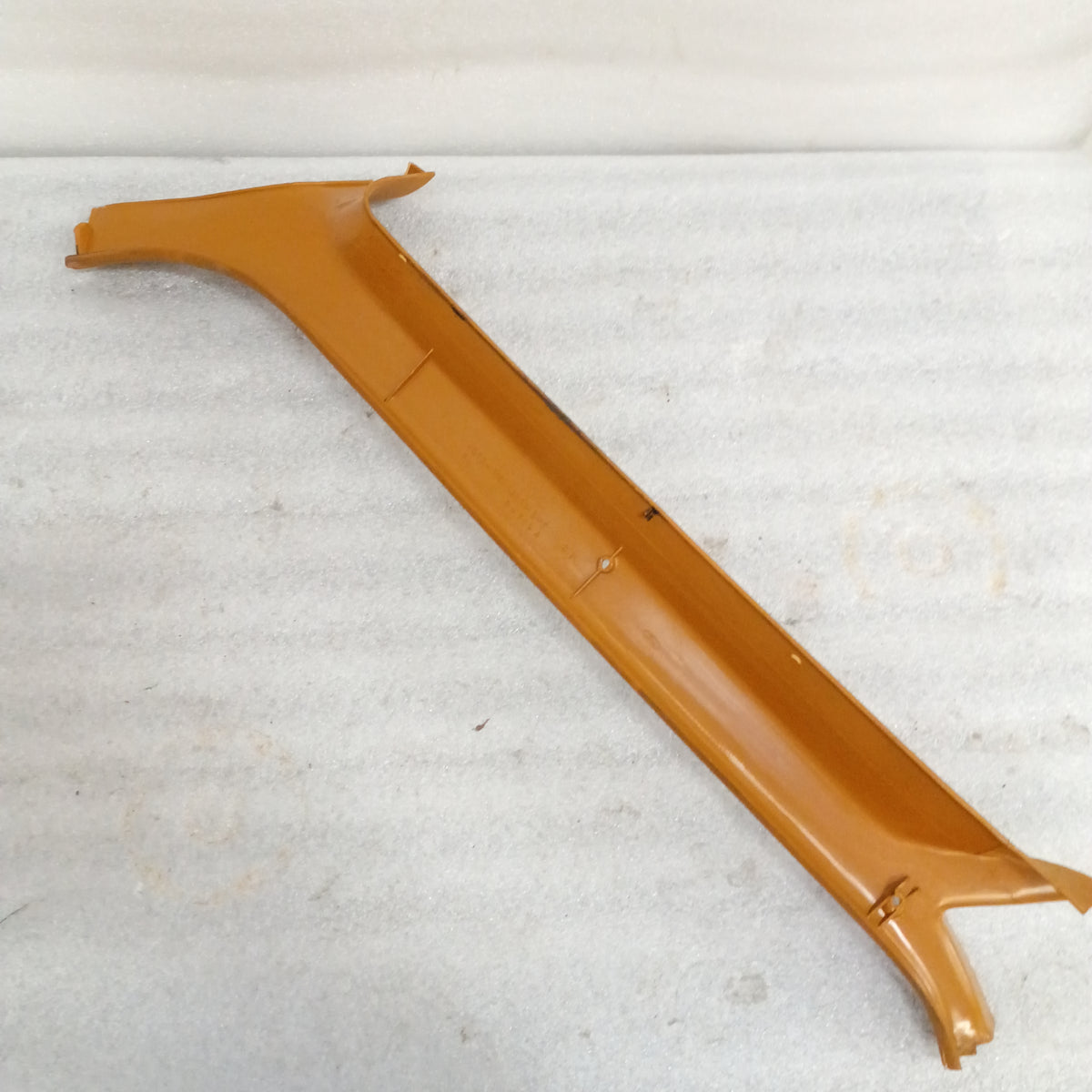 80-86 Caramel/Tan A Pillar Trim Set (Used) F150 F250 F350 Bronco