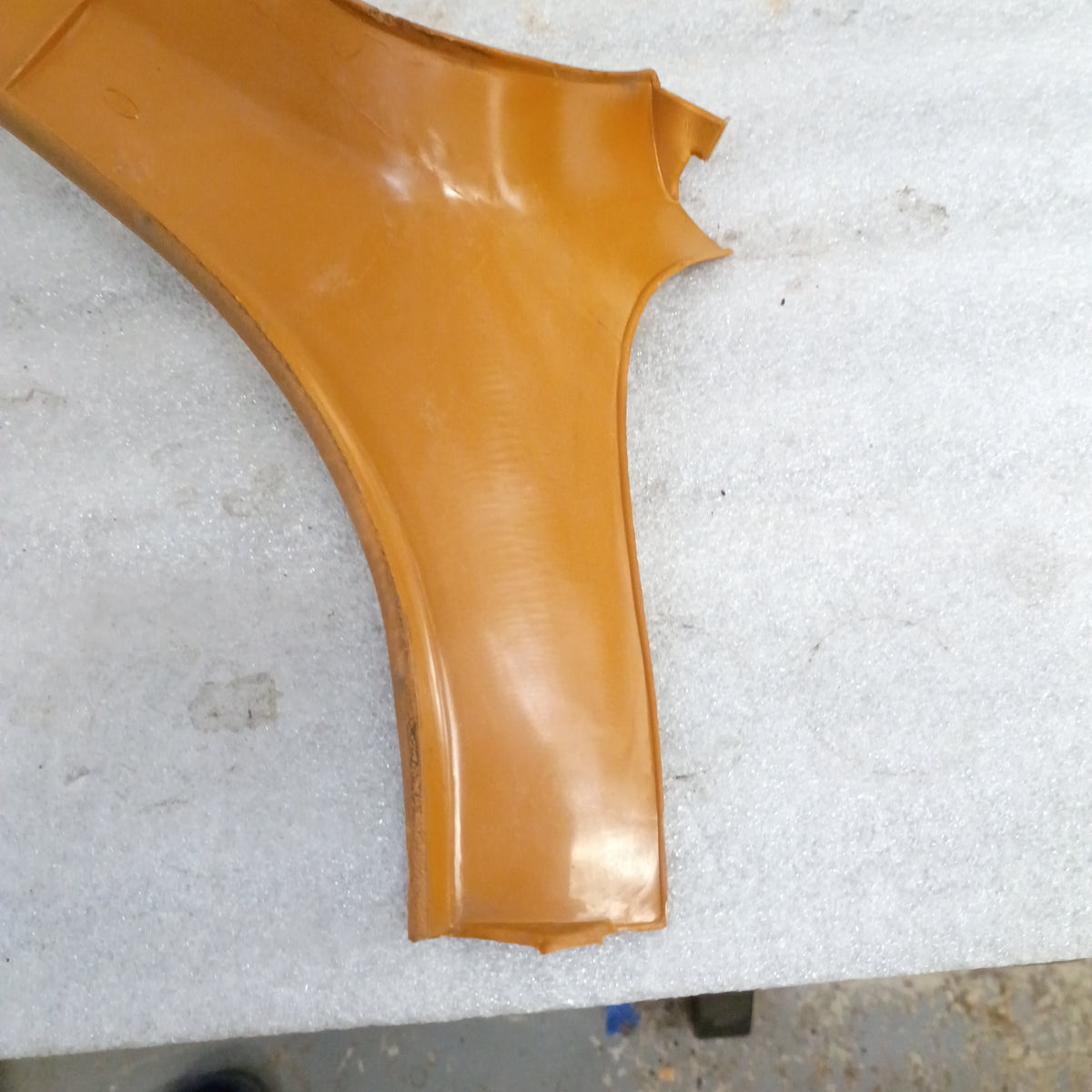 80-86 Caramel/Tan A Pillar Trim Set (Used) F150 F250 F350 Bronco