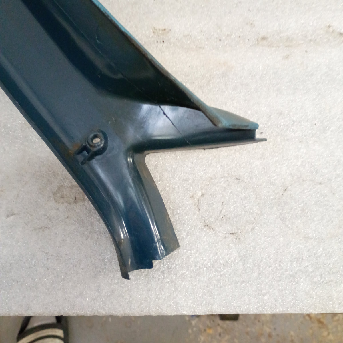 80-86 Harbor Blue A Pillar Trim Set (Used) F150 F250 F350 Bronco