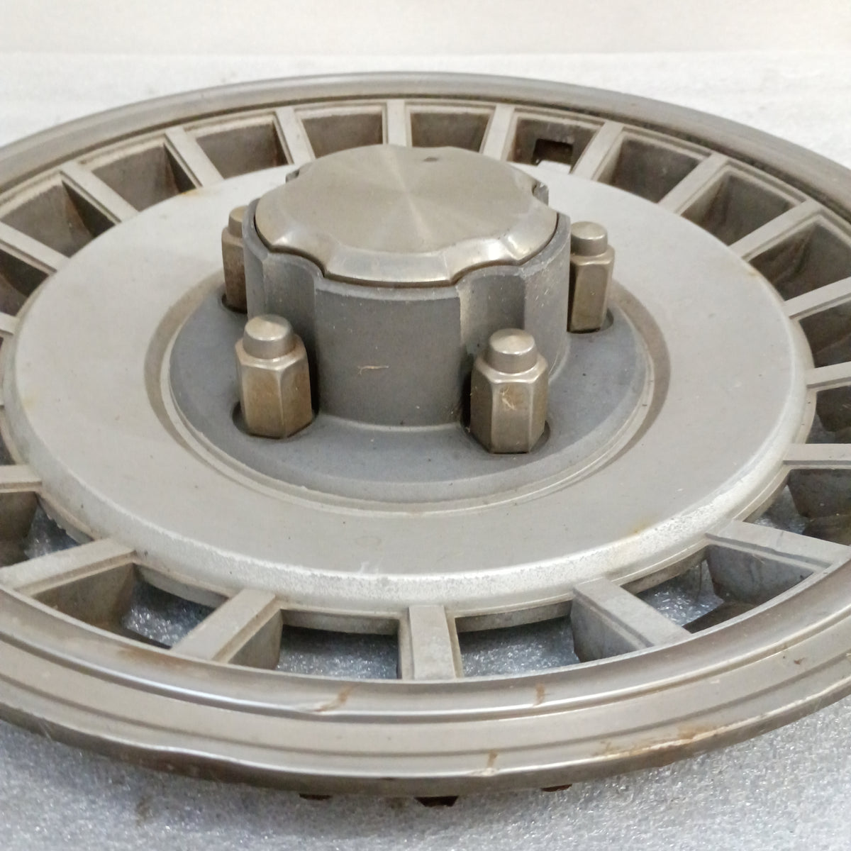 80-96 Wheel Cover Hubcap 15 (Used) F150 F100 Bronco OEM