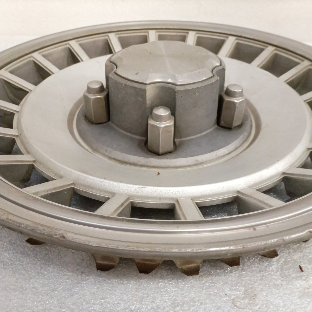 80-96 Wheel Cover Hubcap 15 (Used) F150 F100 Bronco OEM