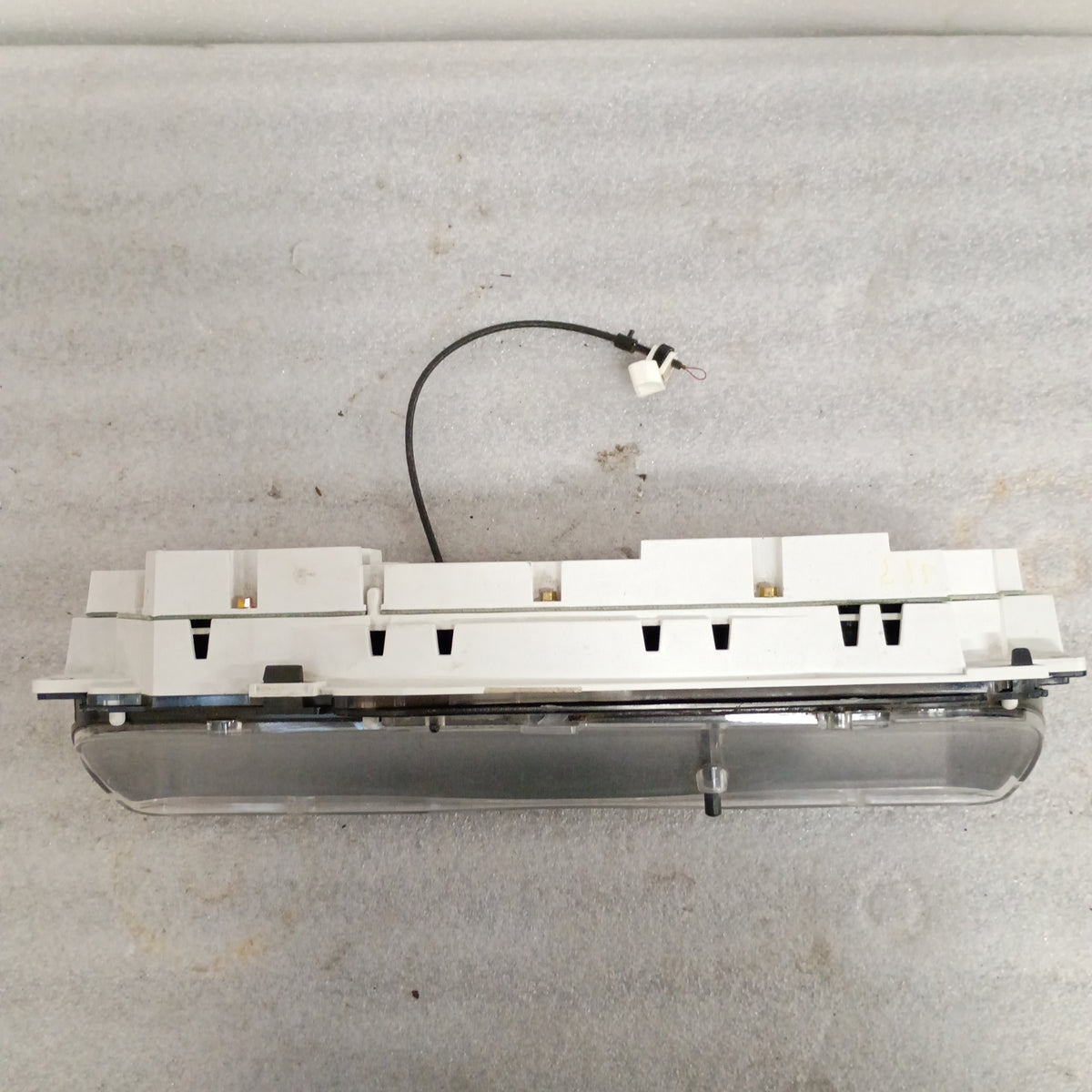 02-04 Gas Gauge Cluster with Tach (Used) F250 F350 Super Duty