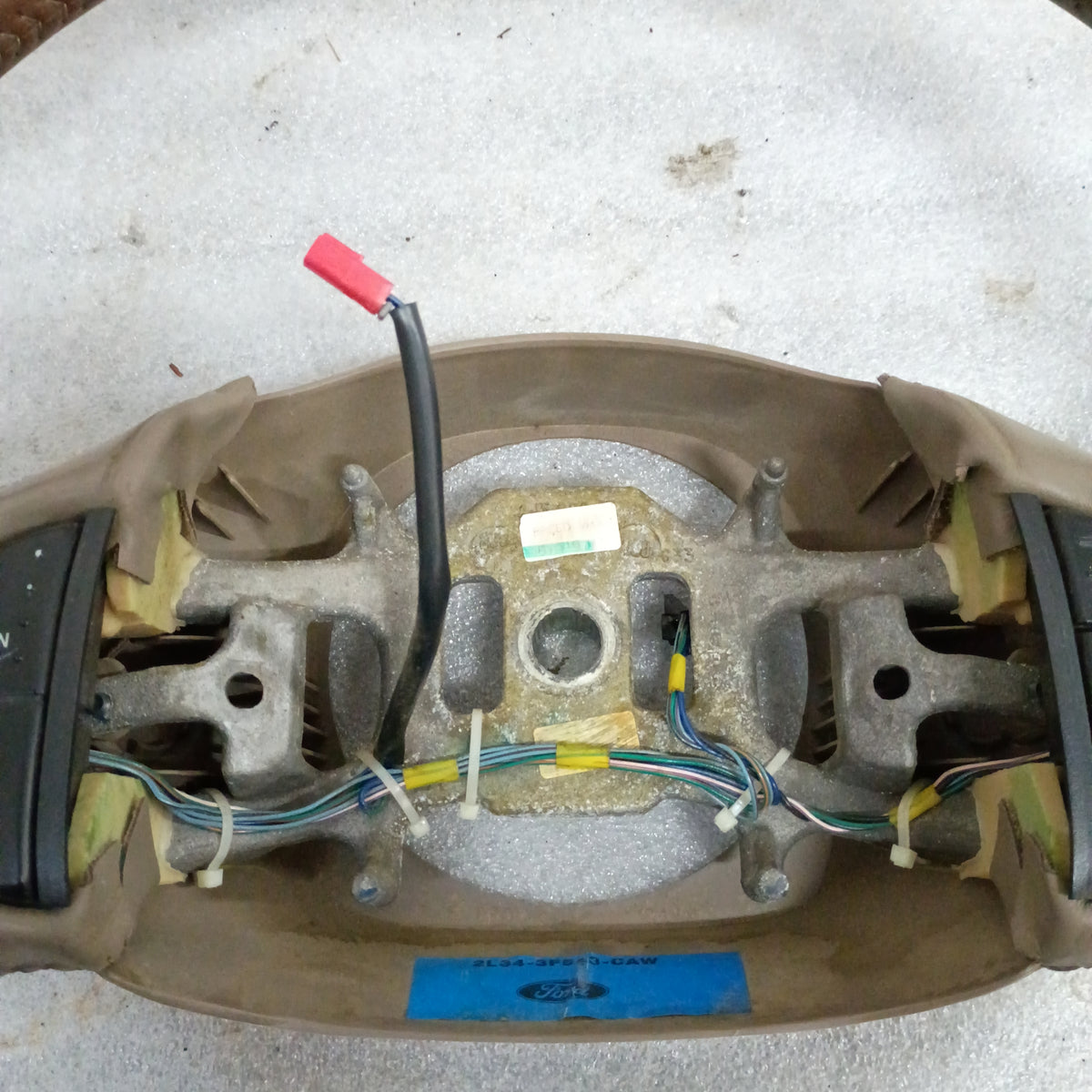 03-07 Tan Leather King Ranch Steering Wheel w/ Cruise (Used) OEM F250 F350 Super Duty