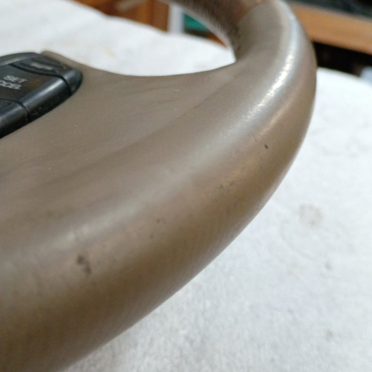 03-07 Tan Leather King Ranch Steering Wheel w/ Cruise (Used) OEM F250 F350 Super Duty