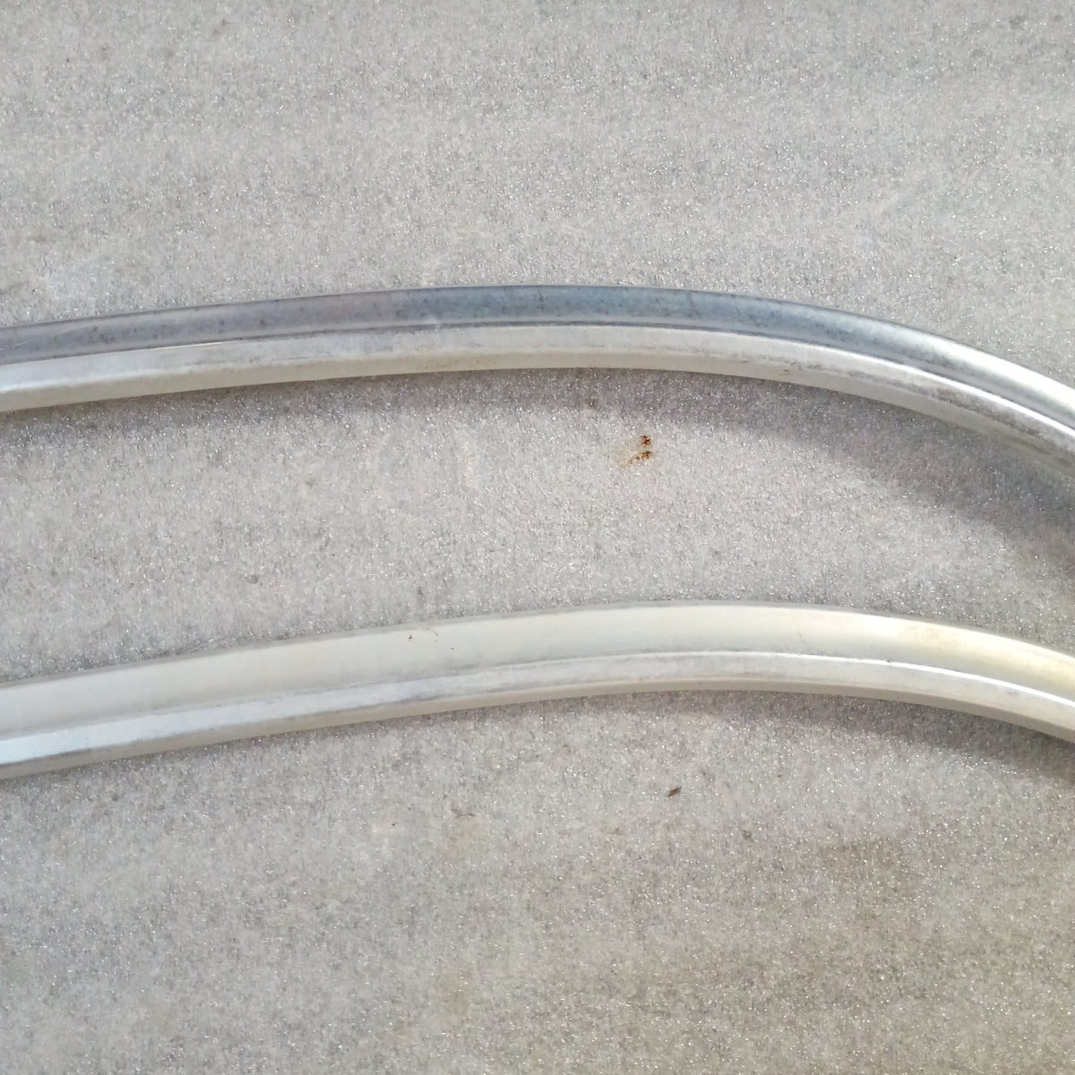 80-86 Wheel Well Trim Molding Set (Used) Ford F150 F250 F350 OEM front rear left right