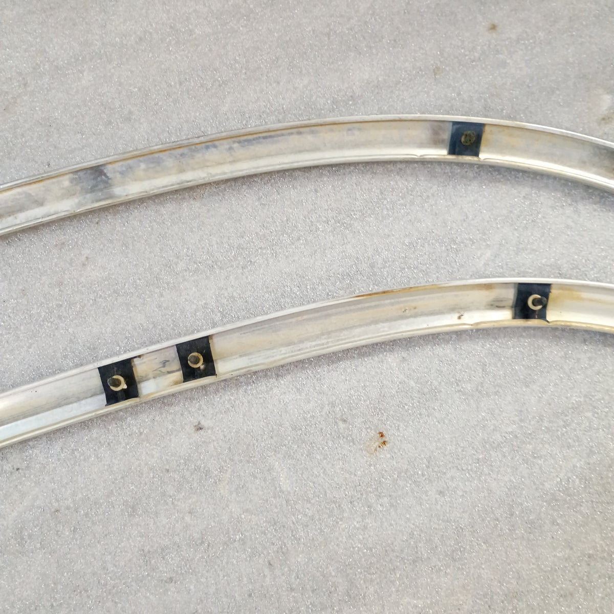 80-86 Wheel Well Trim Molding Set (Used) Ford F150 F250 F350 OEM front rear left right