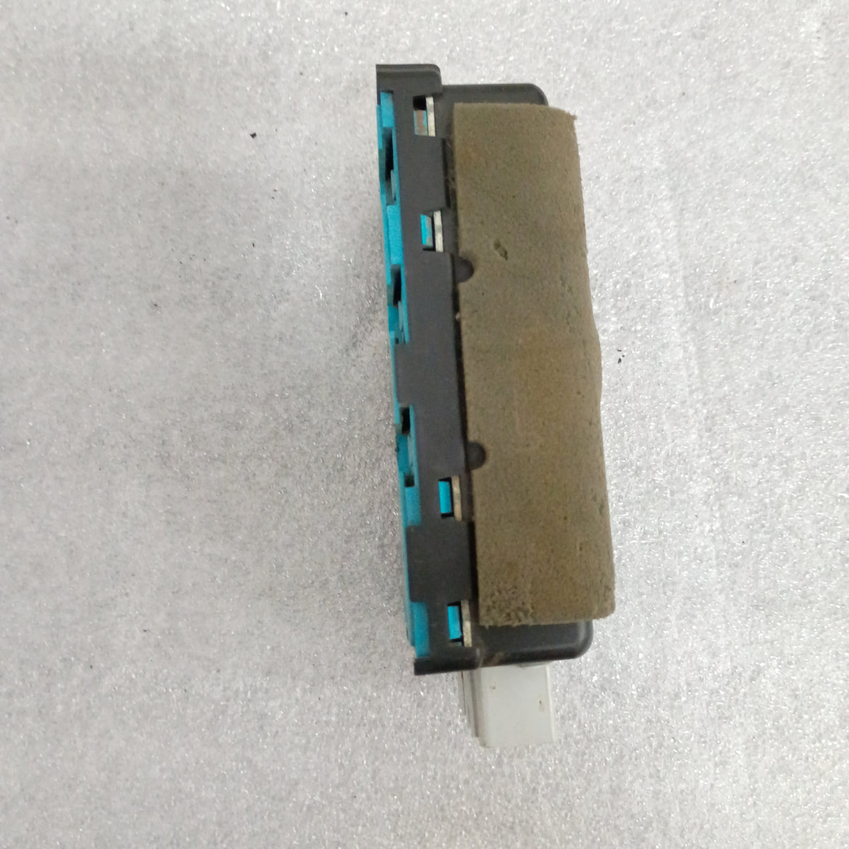 92-94 Computer Control Module (Used) Ford F150 F250 F350 OEM F2VF-14B056-AD