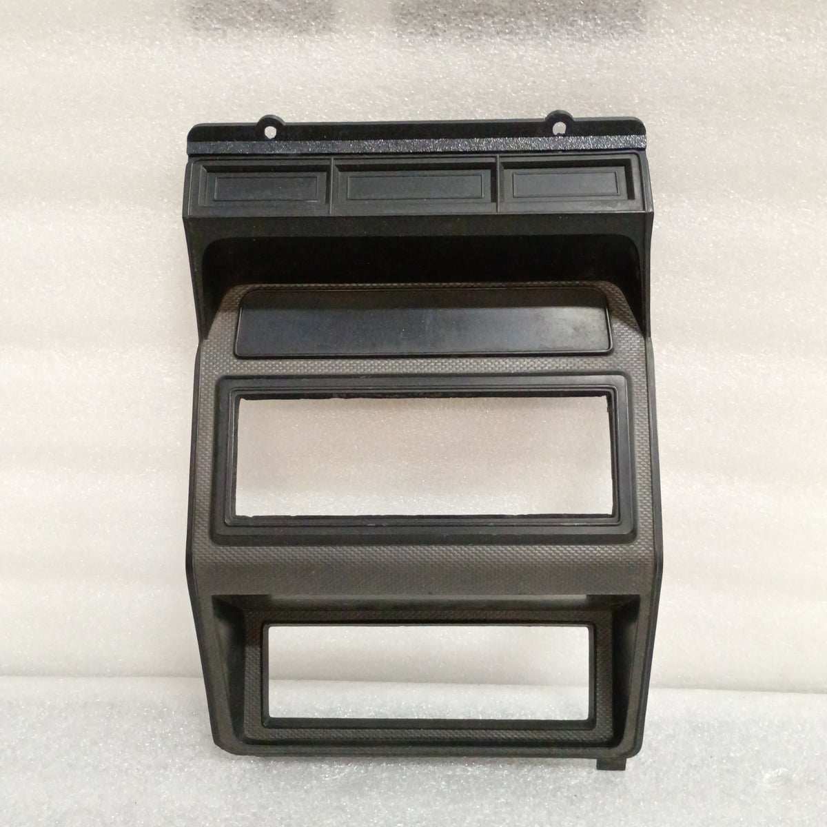 80-86 Silver Radio & Heater Bezel (Used) Ford F150 F250 F350 Bronco