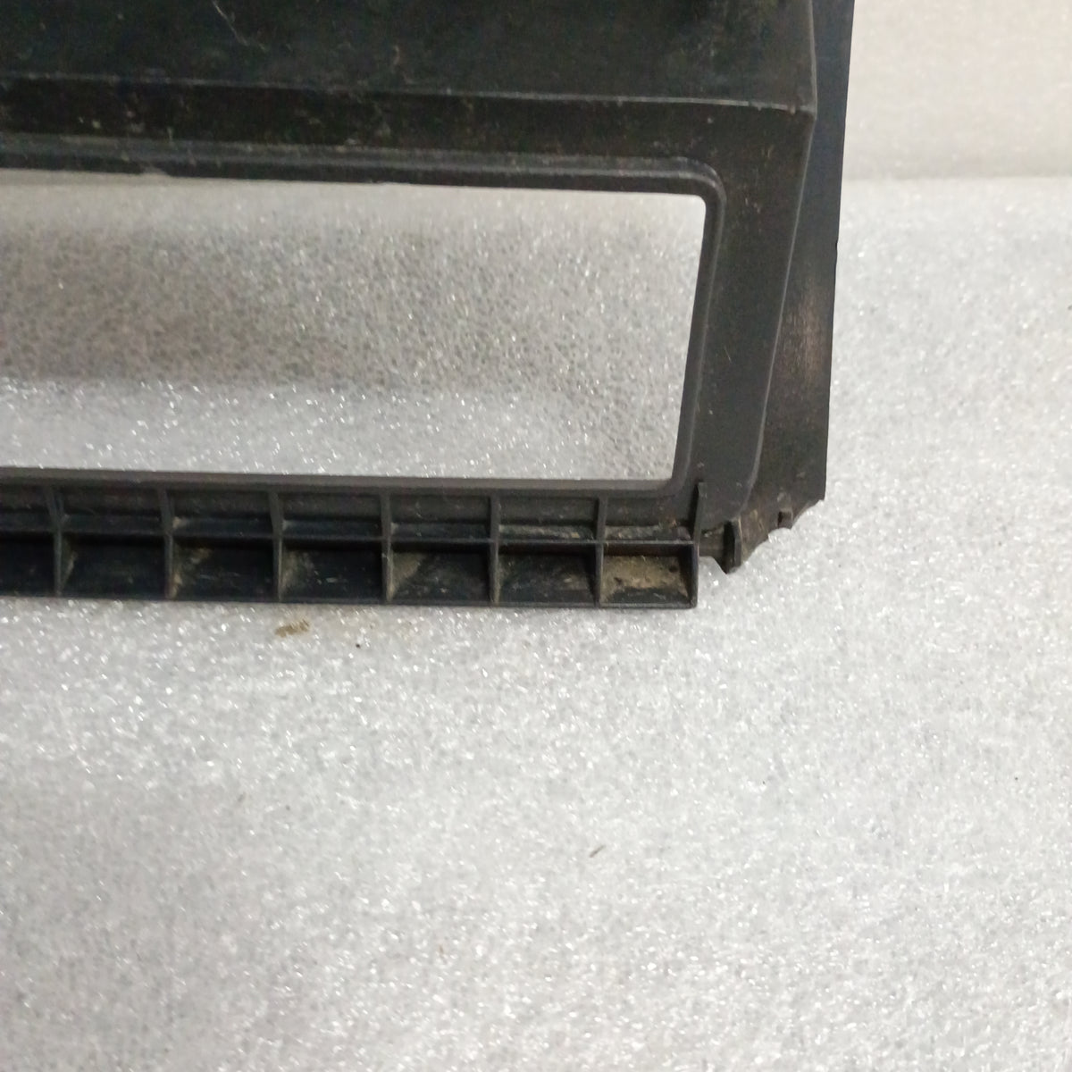 80-86 Silver Radio & Heater Bezel (Used) Ford F150 F250 F350 Bronco