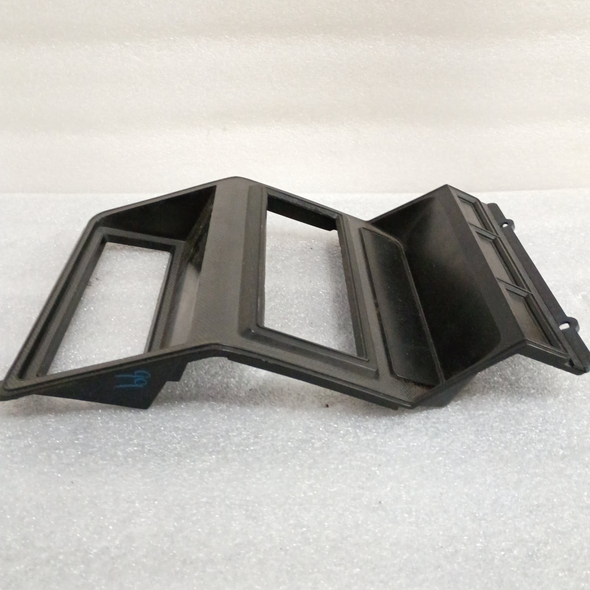 80-86 Silver Radio & Heater Bezel (Used) Ford F150 F250 F350 Bronco