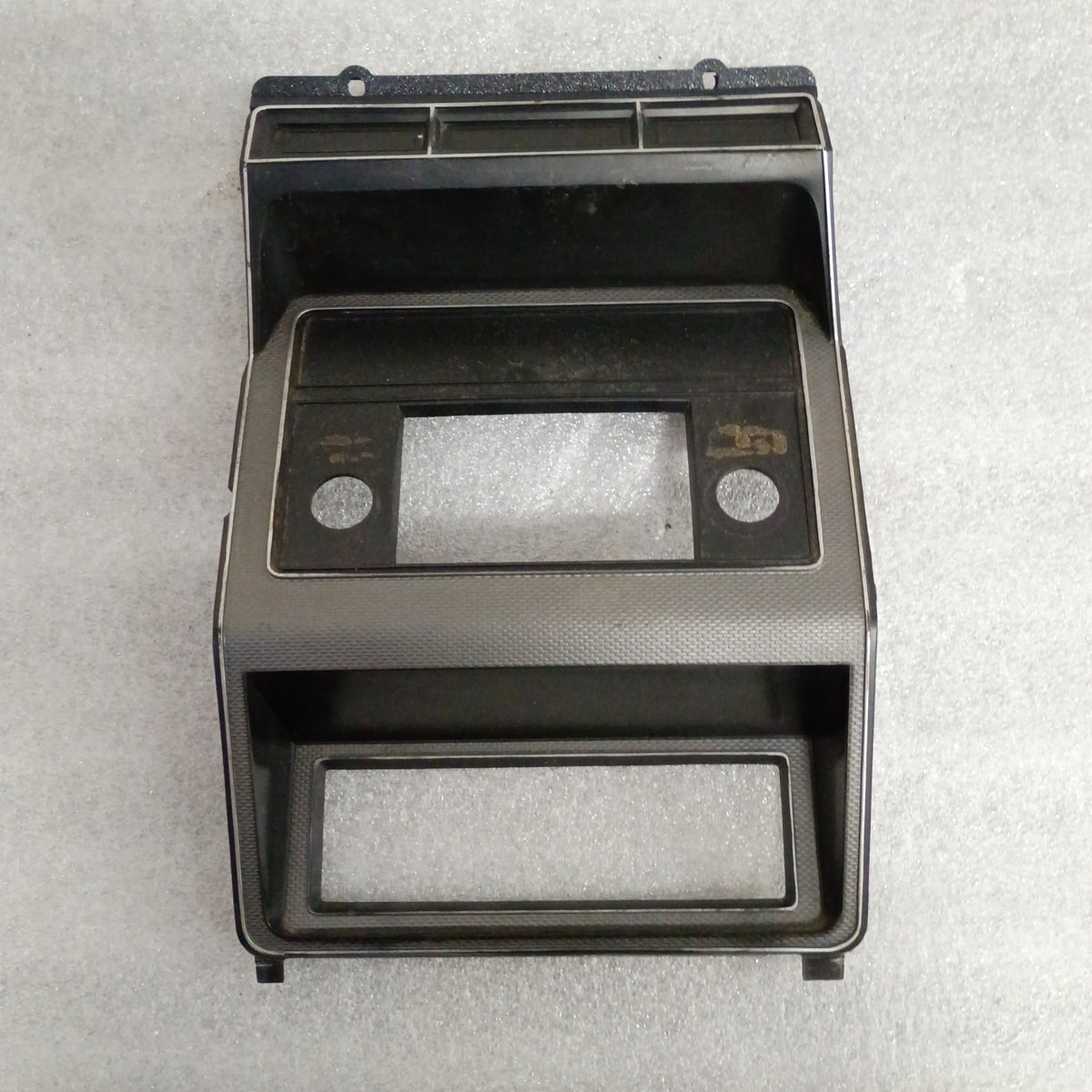 80-86 Silver Radio & Heater Bezel (Used) Ford F150 F250 F350 Bronco