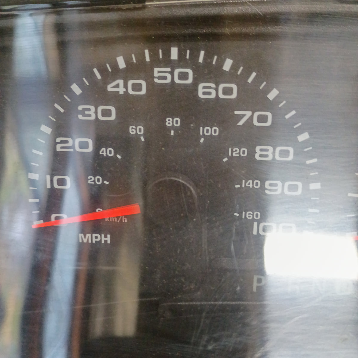 02-04 Gas Gauge Cluster with Tach (Used) F250 F350 Super Duty