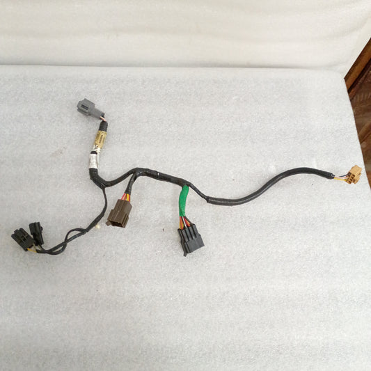 03-04 Power Seat Wiring Harness Right Passenger King Ranch (Used) Ford F250 F350 Super Duty OEM