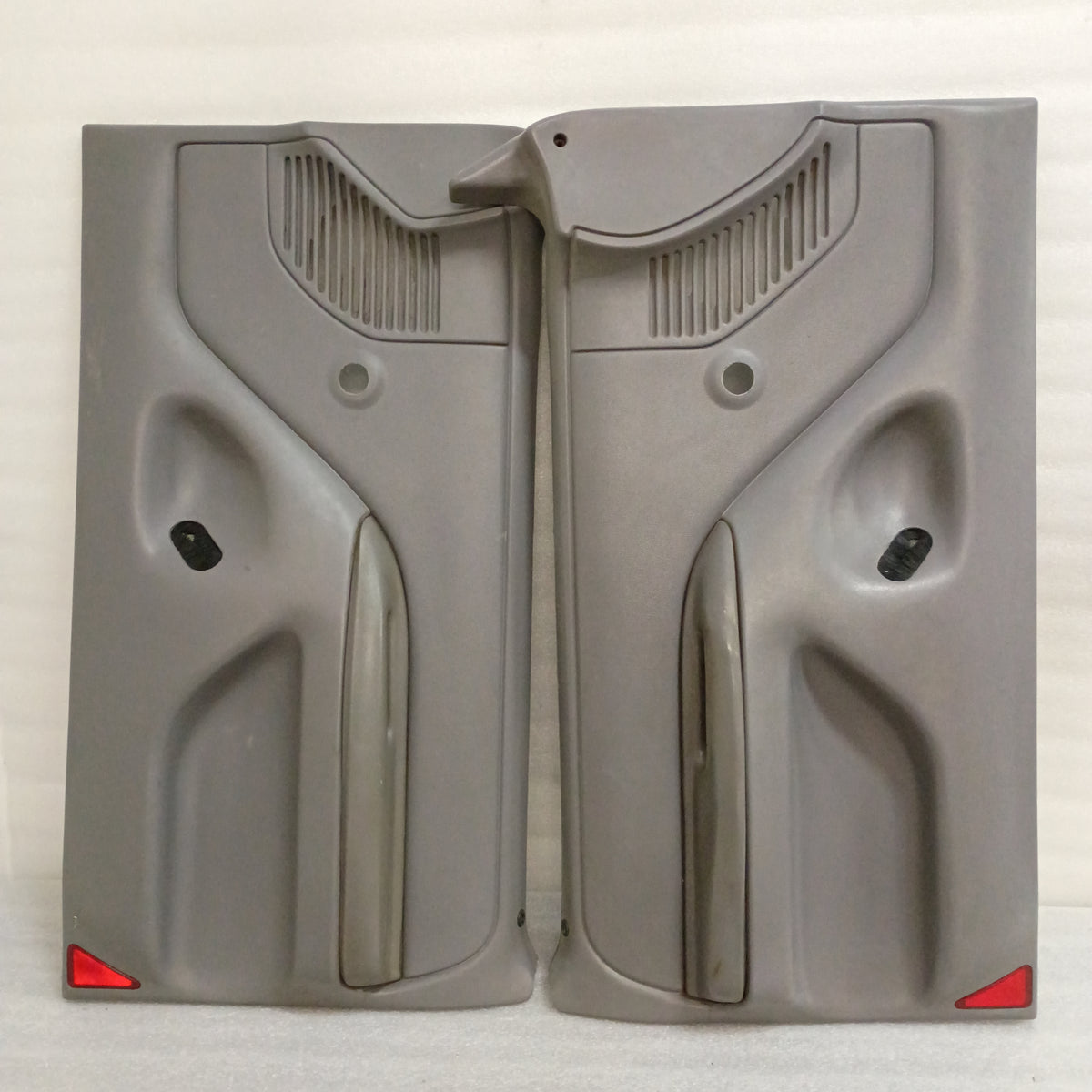 1992-1997 Light Gray Door Panel Set for Manual Windows (Used) F150 F250 F350 Bronco OBS