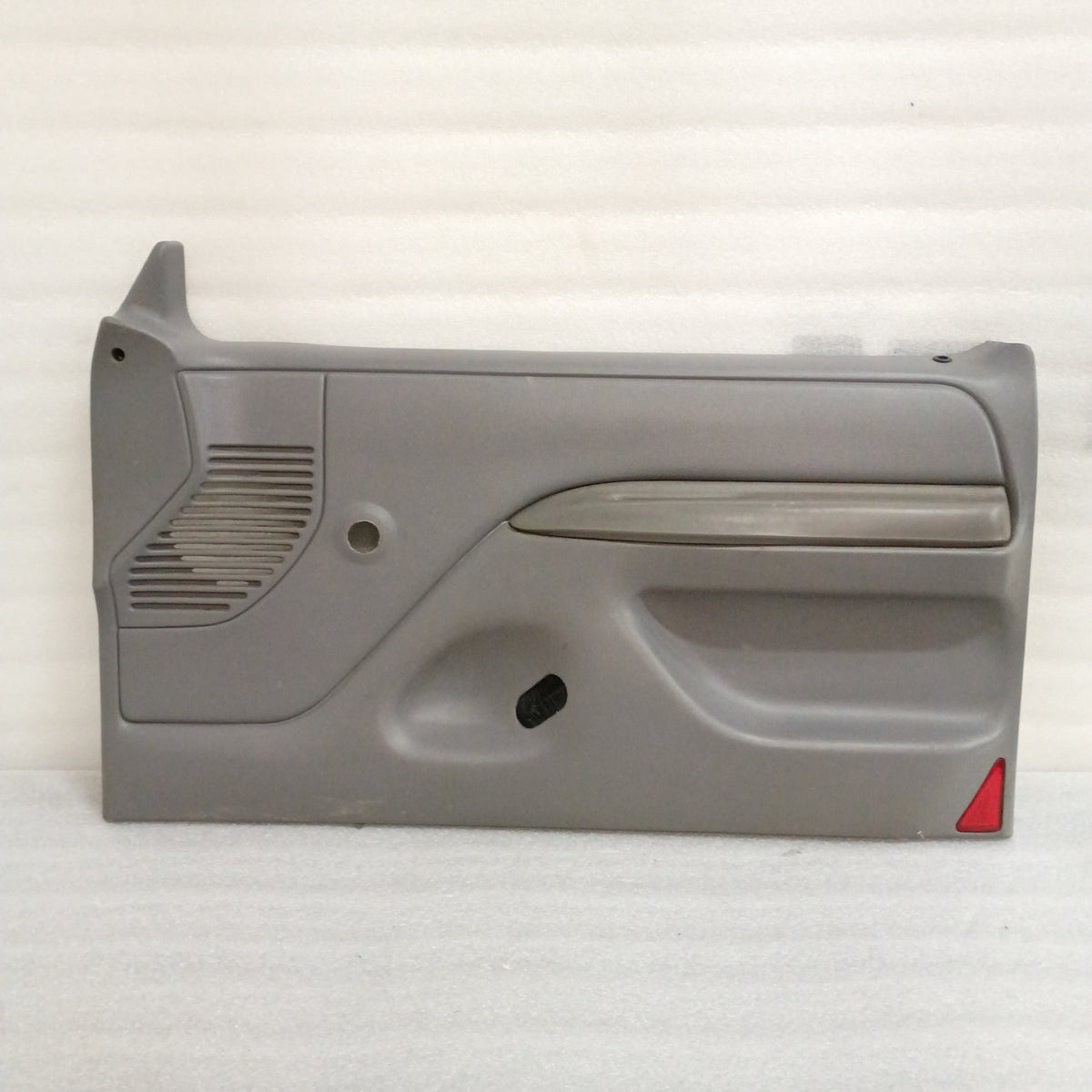 1992-1997 Light Gray Door Panel Set for Manual Windows (Used) F150 F250 F350 Bronco OBS