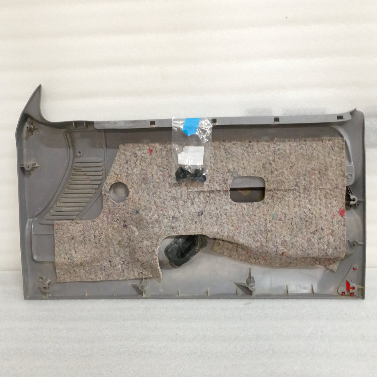 1992-1997 Light Gray Door Panel Set for Manual Windows (Used) F150 F250 F350 Bronco OBS