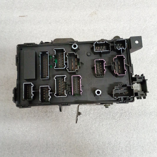 Ford F250/F350 interior fuse box panel, part number 3C3T-14A067-ED, plastic, fits 2003-2004 models, used condition.