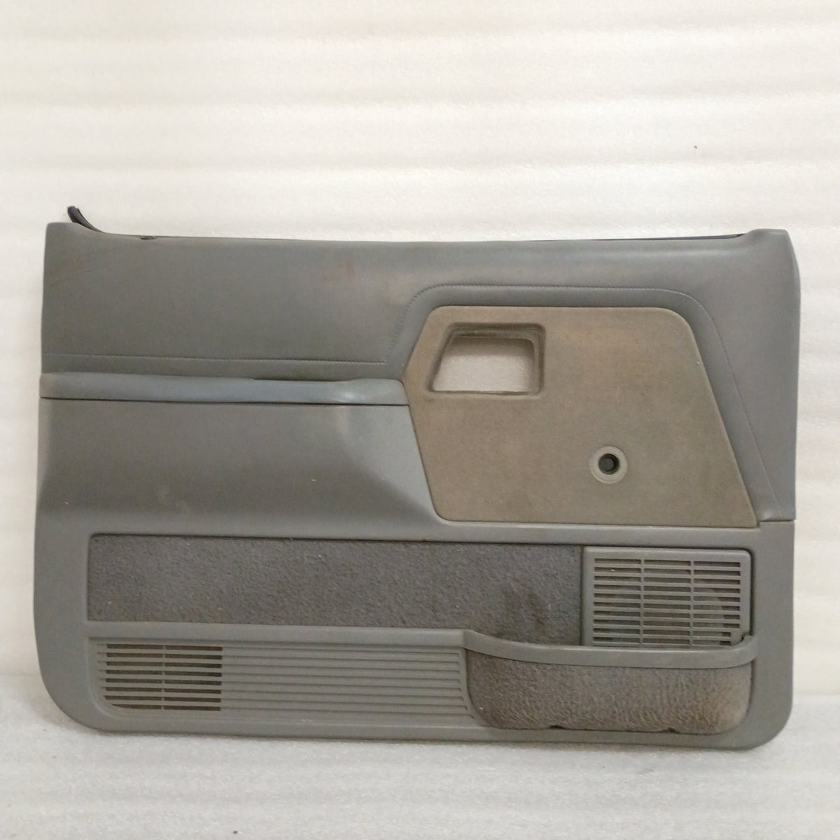 89-91 Gray Deluxe Door Panels Pair for Manual Windows (Used) Bronco II Ranger XLT
