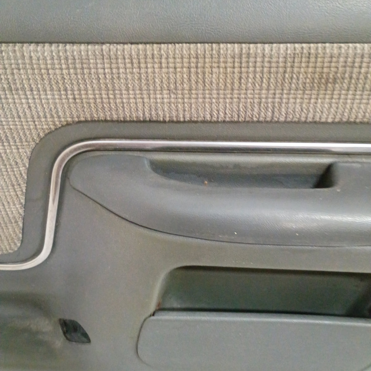 87-91 Deluxe Dark Gray Door Panel Set (Used) F150 F250 F350 Bronco XLT