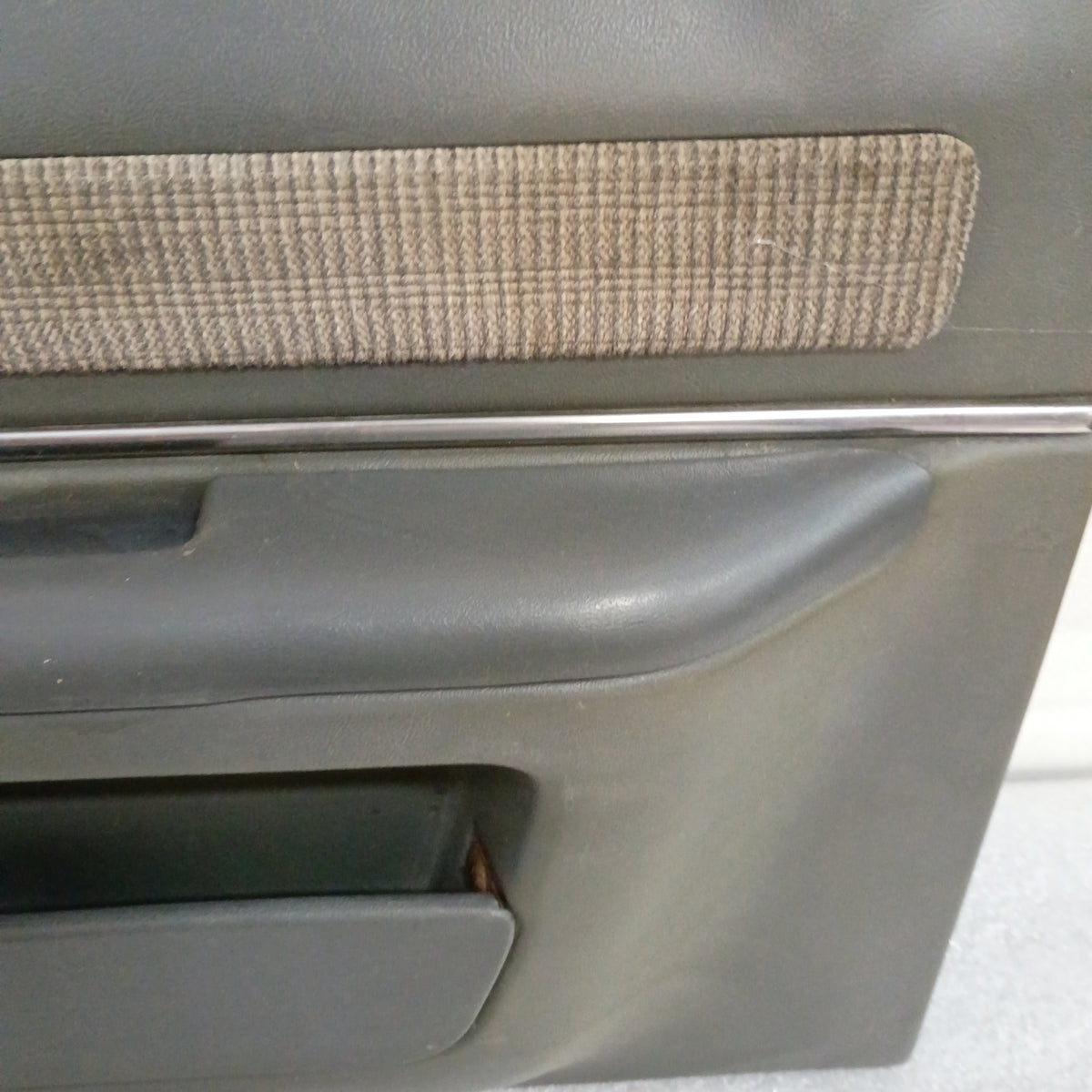 87-91 Deluxe Dark Gray Door Panel Set (Used) F150 F250 F350 Bronco XLT