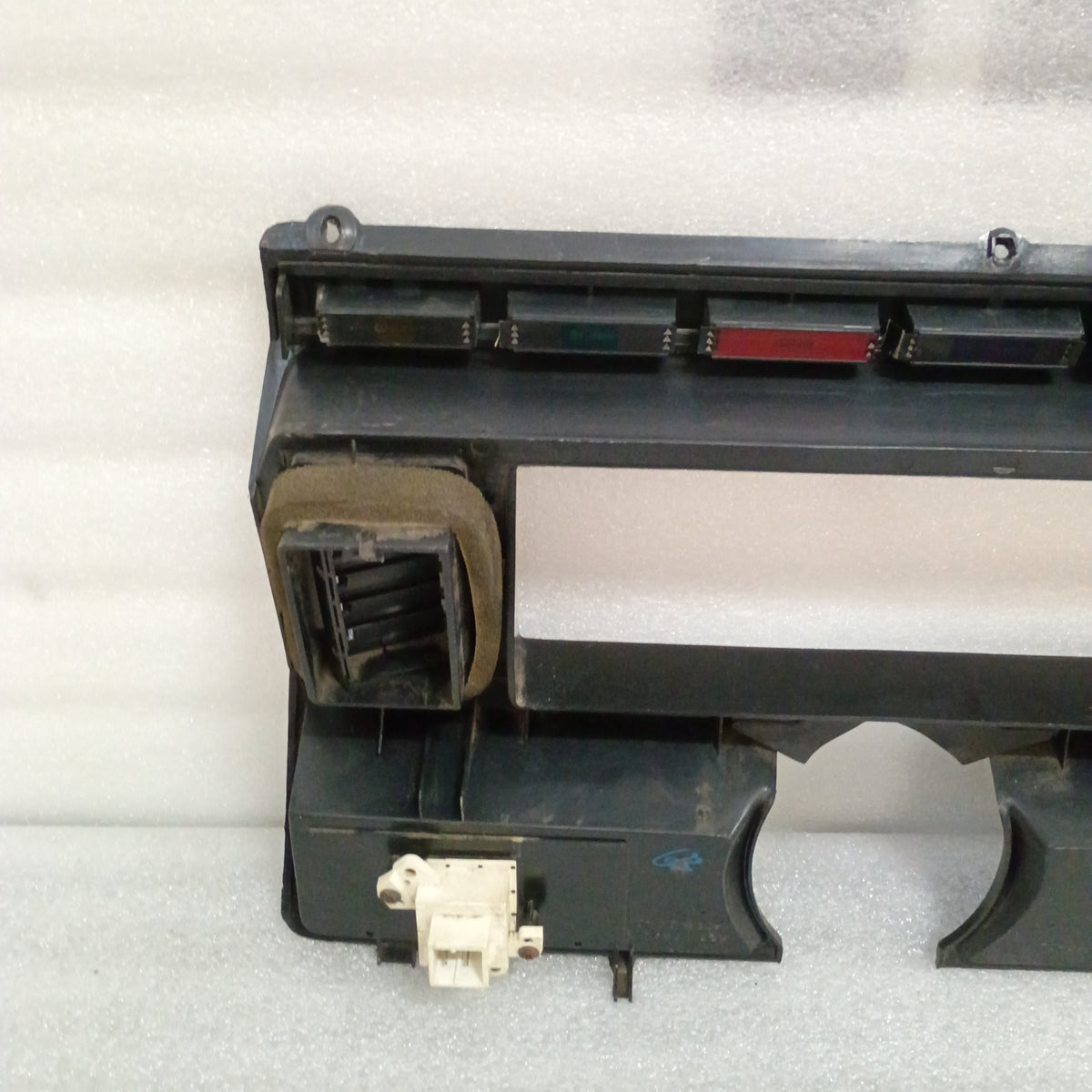 80-86 Diesel Rosewood Grain Gauge Cluster Bezel with AC Vents (Used) F250 F350