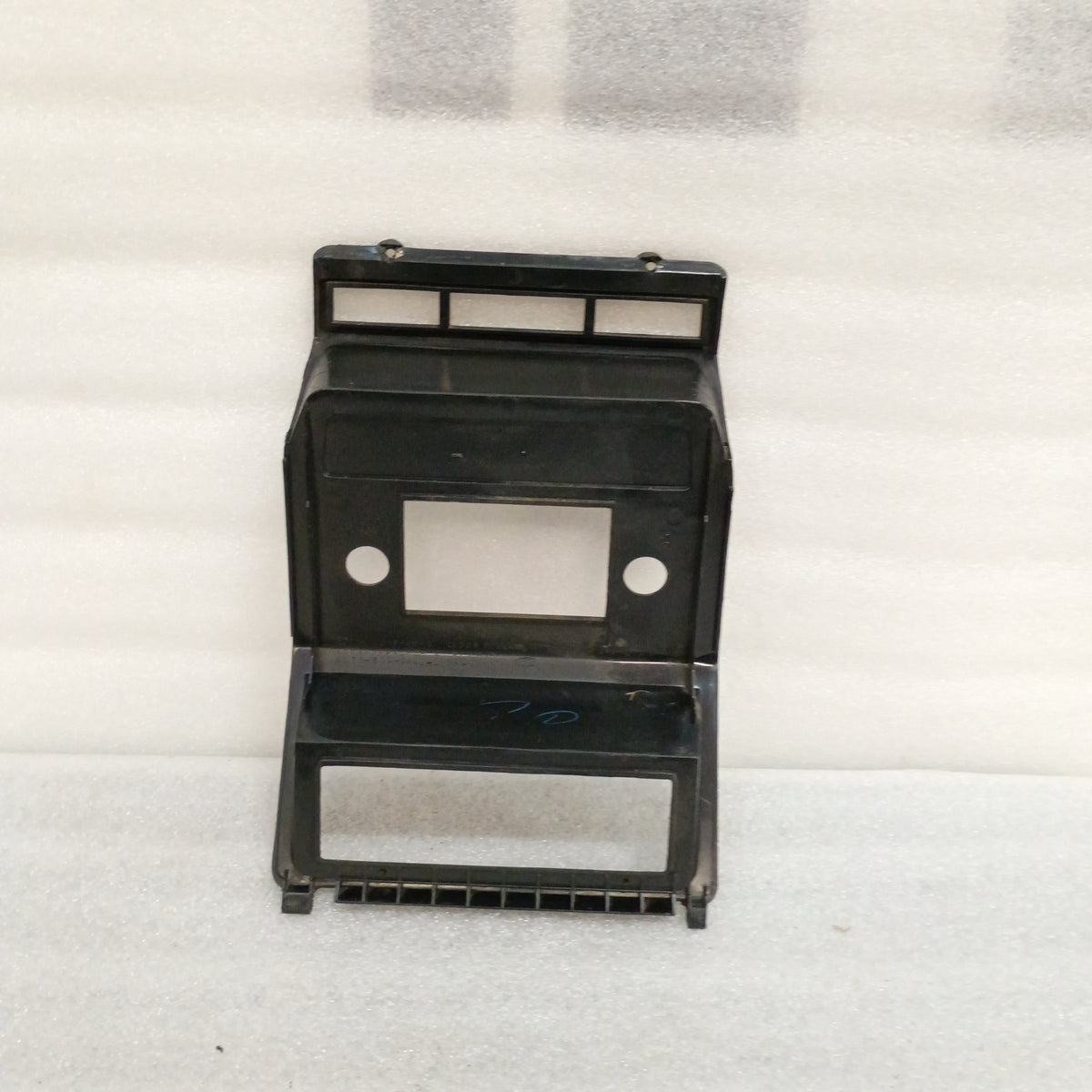 80-86 Rosewood Radio & Heater Bezel (Used) Ford F150 F250 F350 Bronco