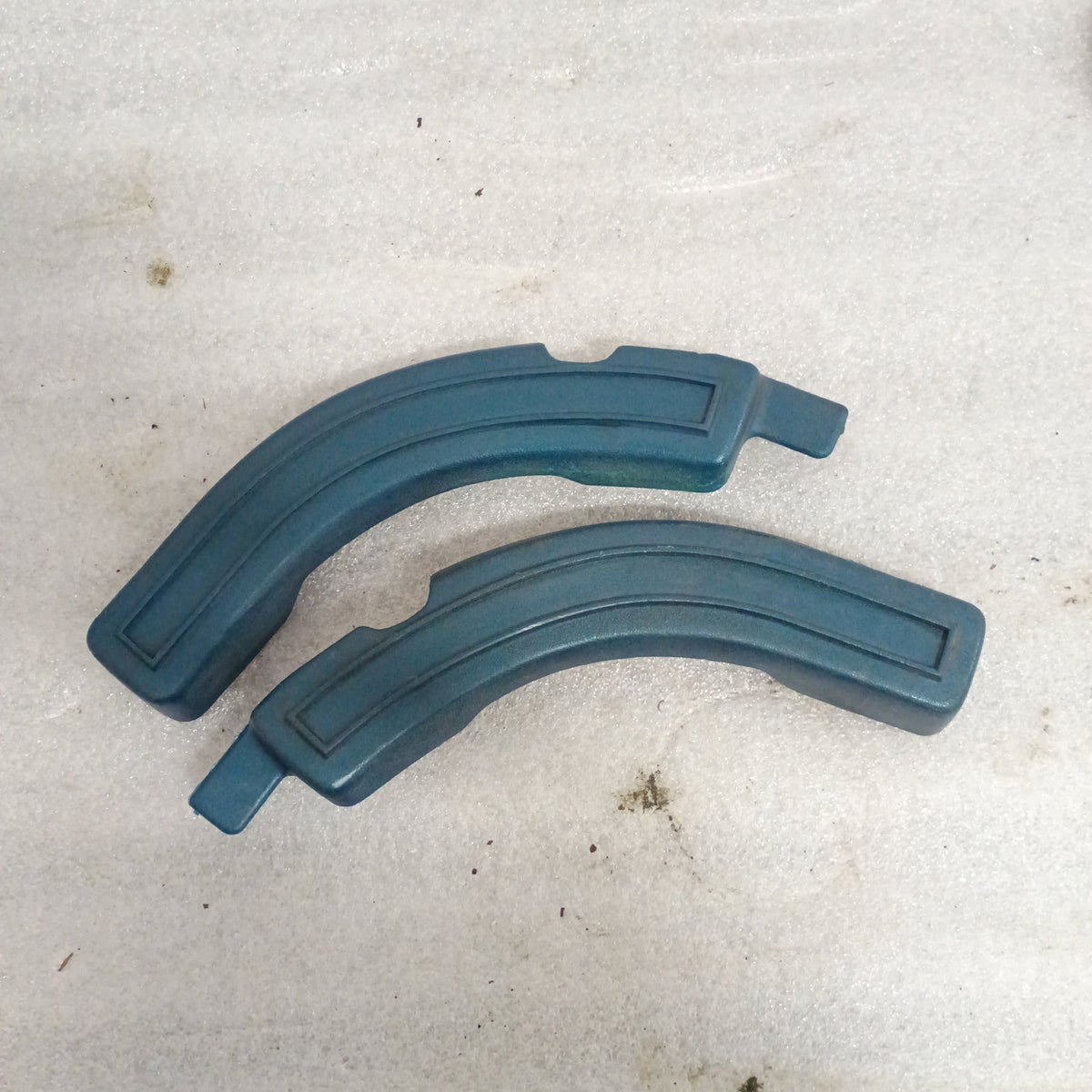 80-86 Blue Bench Seat Hinge Covers (Used) F150 F250 F350 Bronco