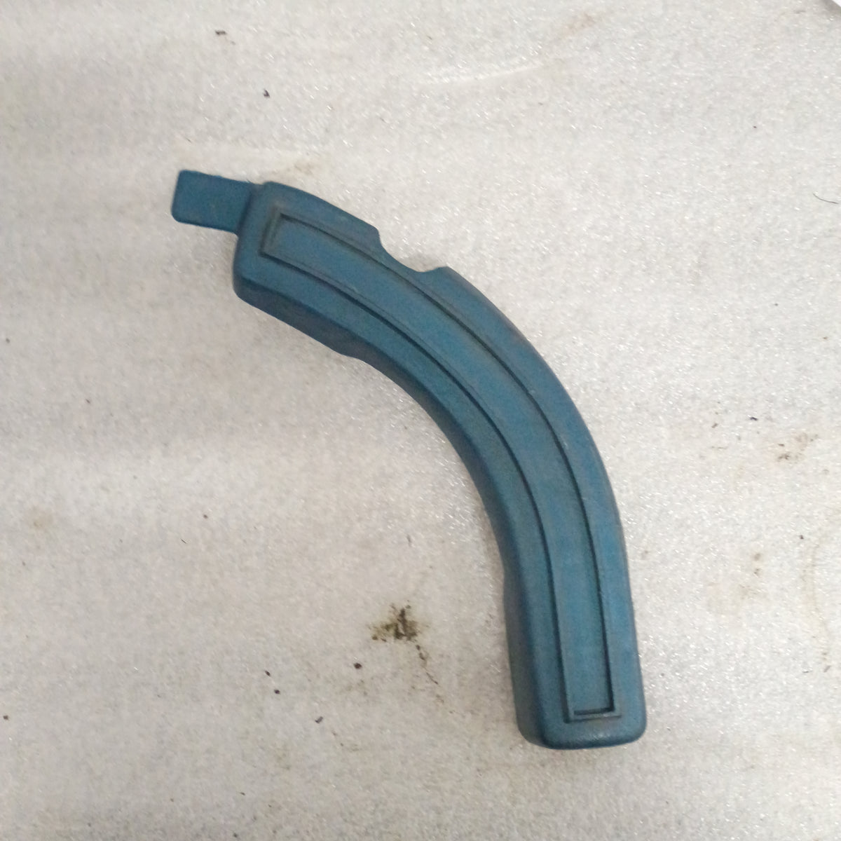 80-86 Blue Bench Seat Hinge Covers (Used) F150 F250 F350 Bronco