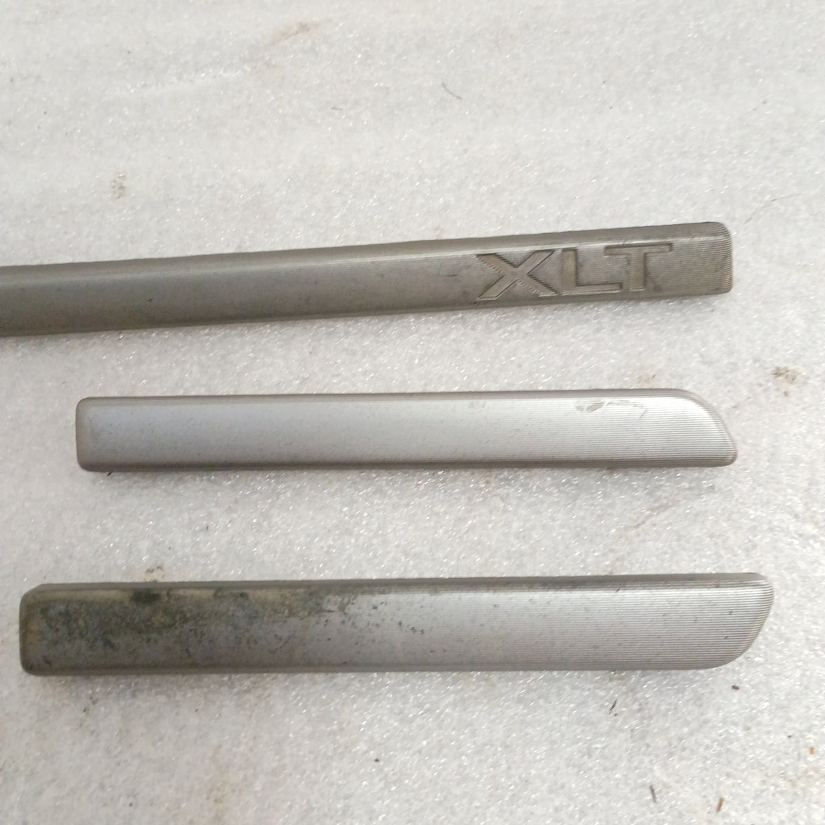 92-96 XLT Silver Dash Trim Strip - Set of 3 (Used) Ford F150 F250 F350 Bronco OEM