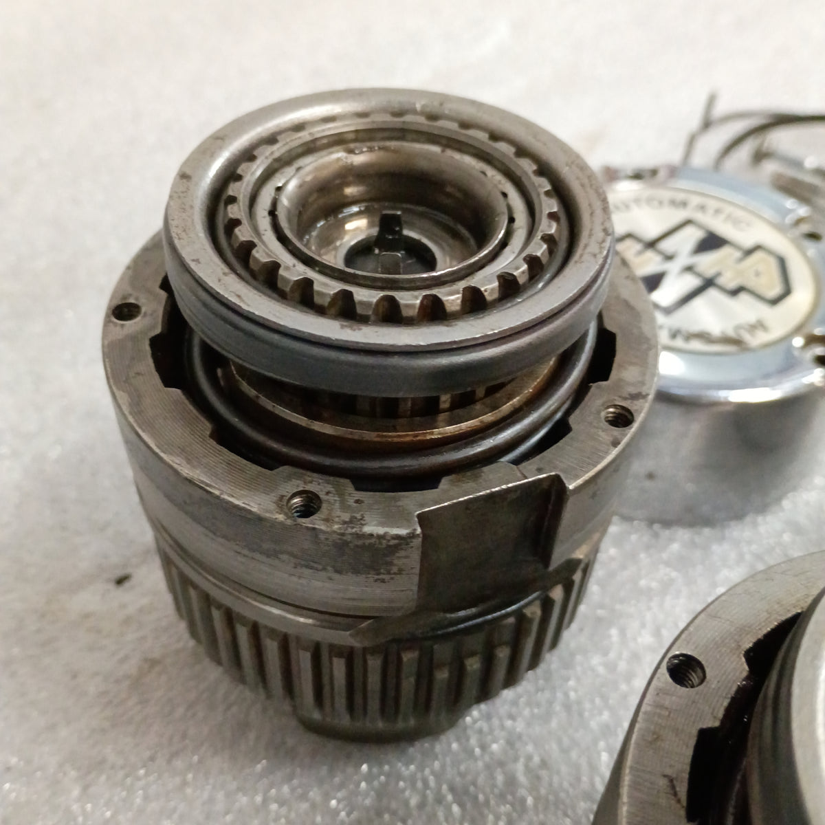 80-96 Automatic Locking Hubs 5 Bolt Dana 44 IFS (Used) Super Duty F250 F350 4WD 4x4