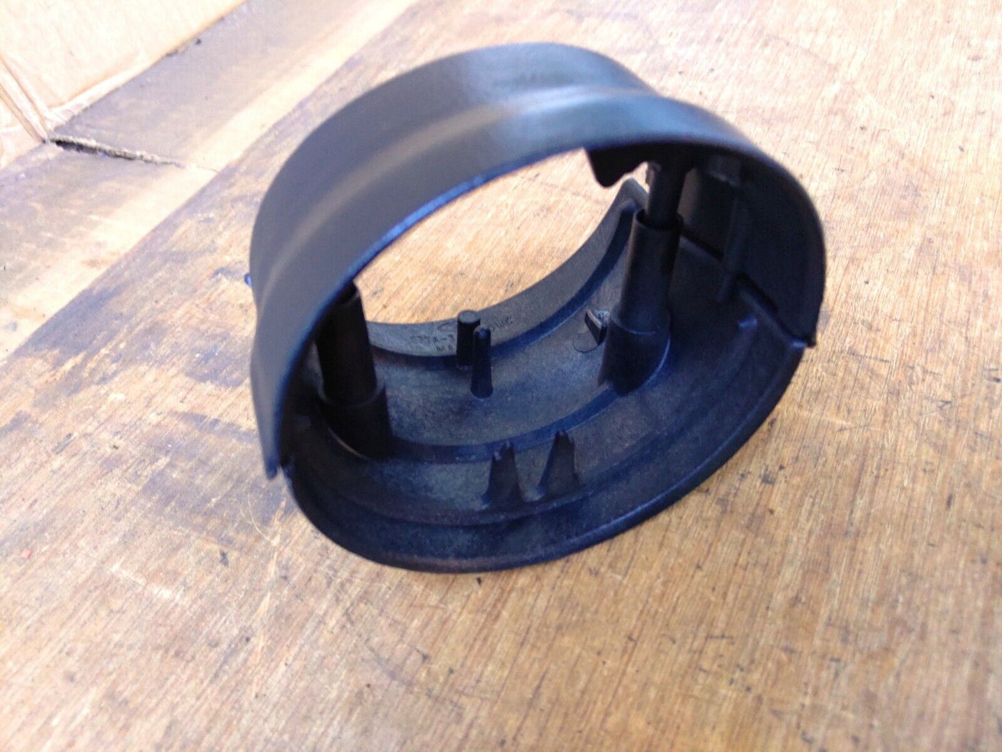 87-91 Tilt Steering Column Bezel (Used) F150 F250 F350 Bronco OEM