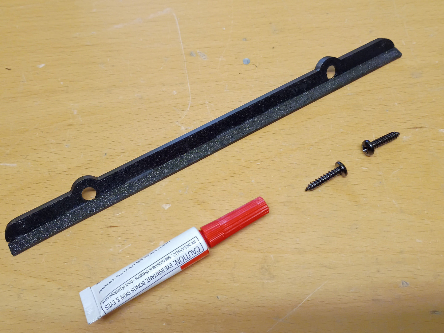80-86 Radio & Heater Bezel Screw Tab Repair Kit