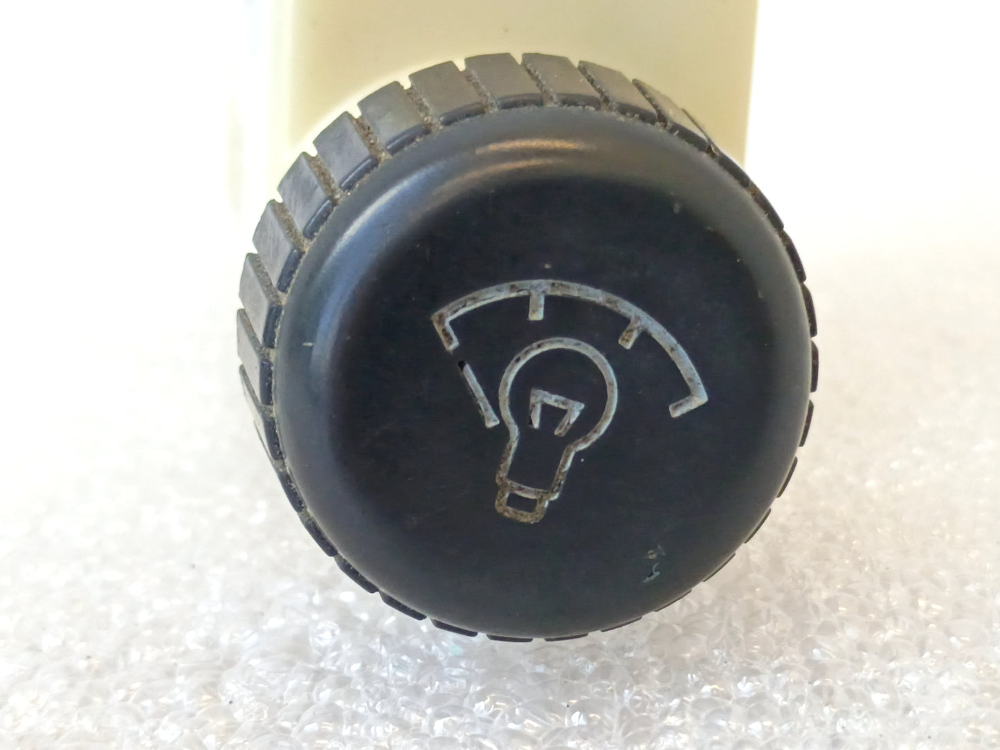 89-95 Toyota Dash/Cluster Dimmer Switch (Used) Truck/4Runner/Pickup SR5 OEM Genuine