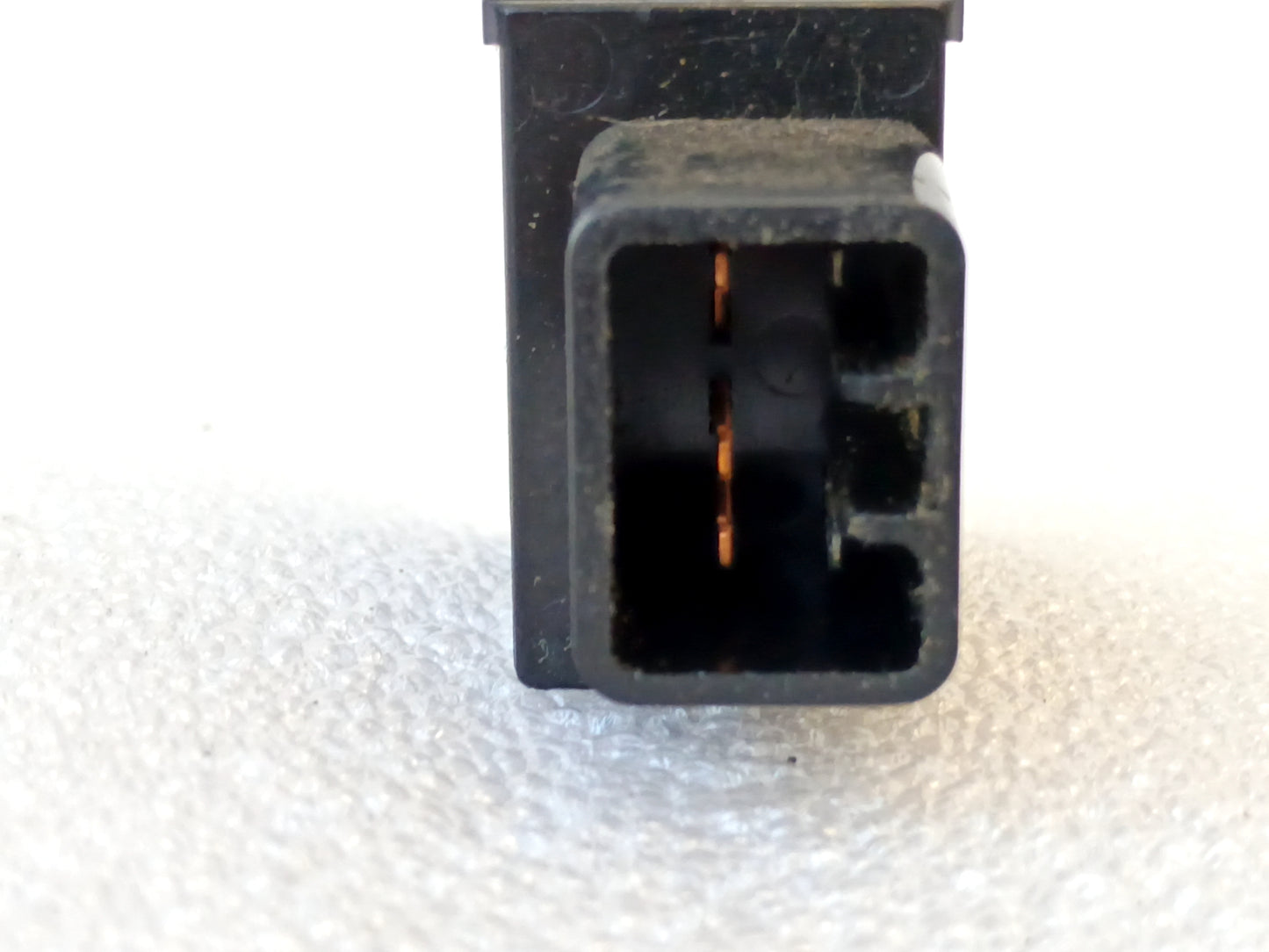 89-95 Toyota Rear Window Defrost/Defogger Switch (Used) Truck/4Runner/Pickup OEM Genuine
